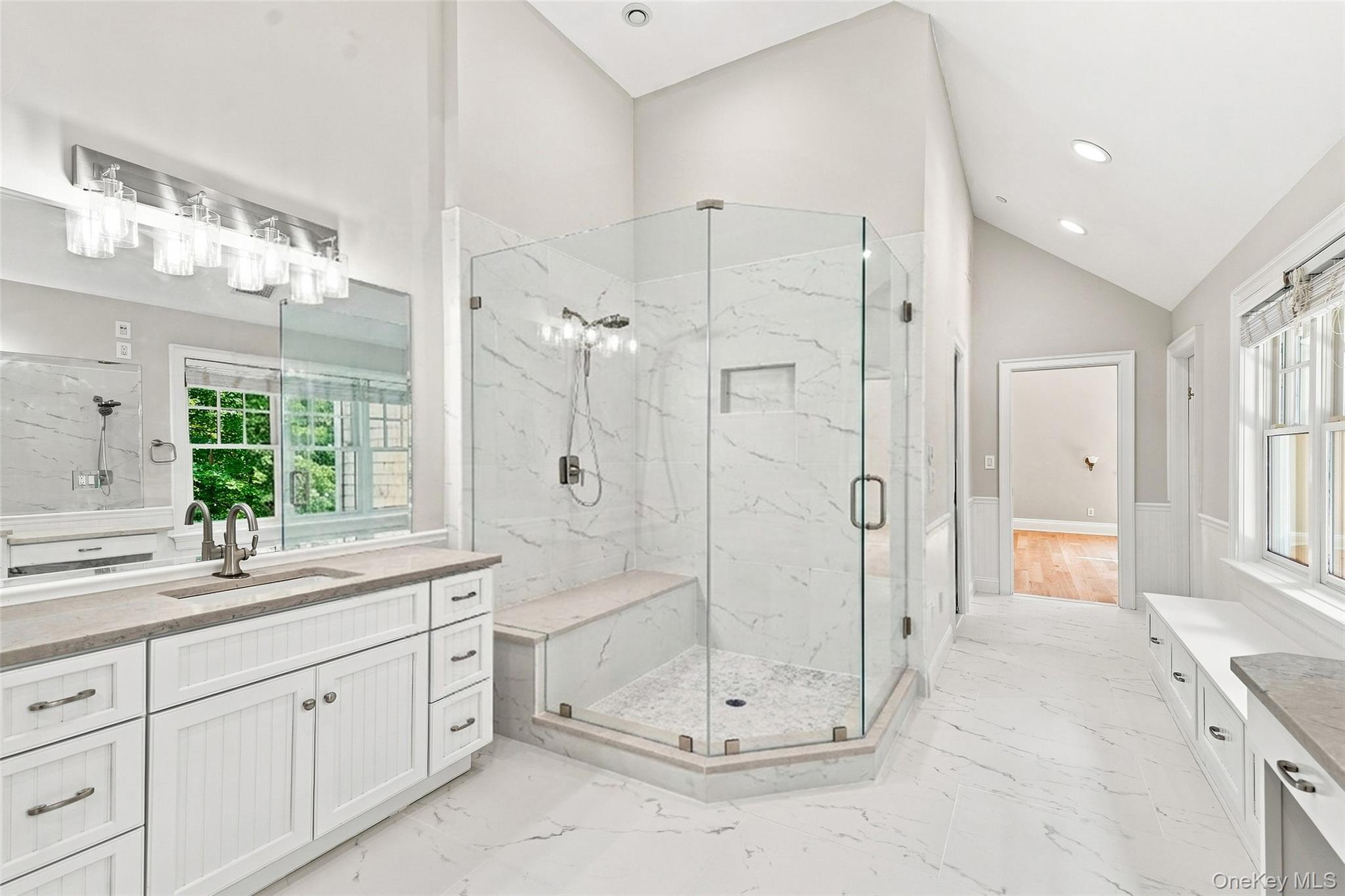 38 Lincoln Avenue Property Photo 19