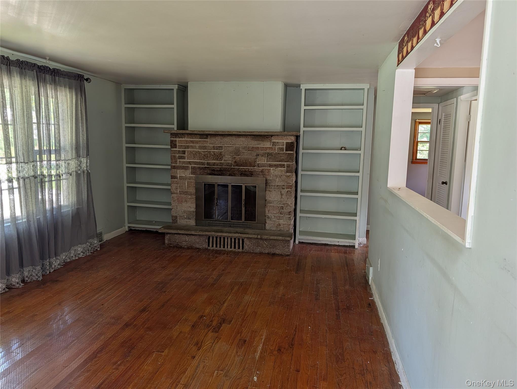 6 White Oak Terrace Property Photo 9