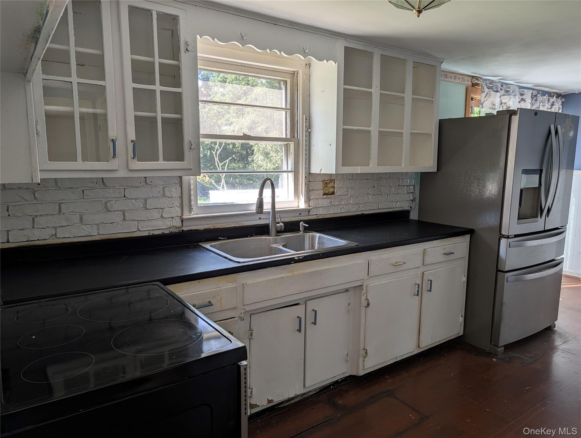6 White Oak Terrace Property Photo 11