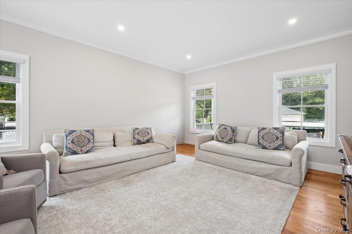9 Beverly Road Property Photo 5