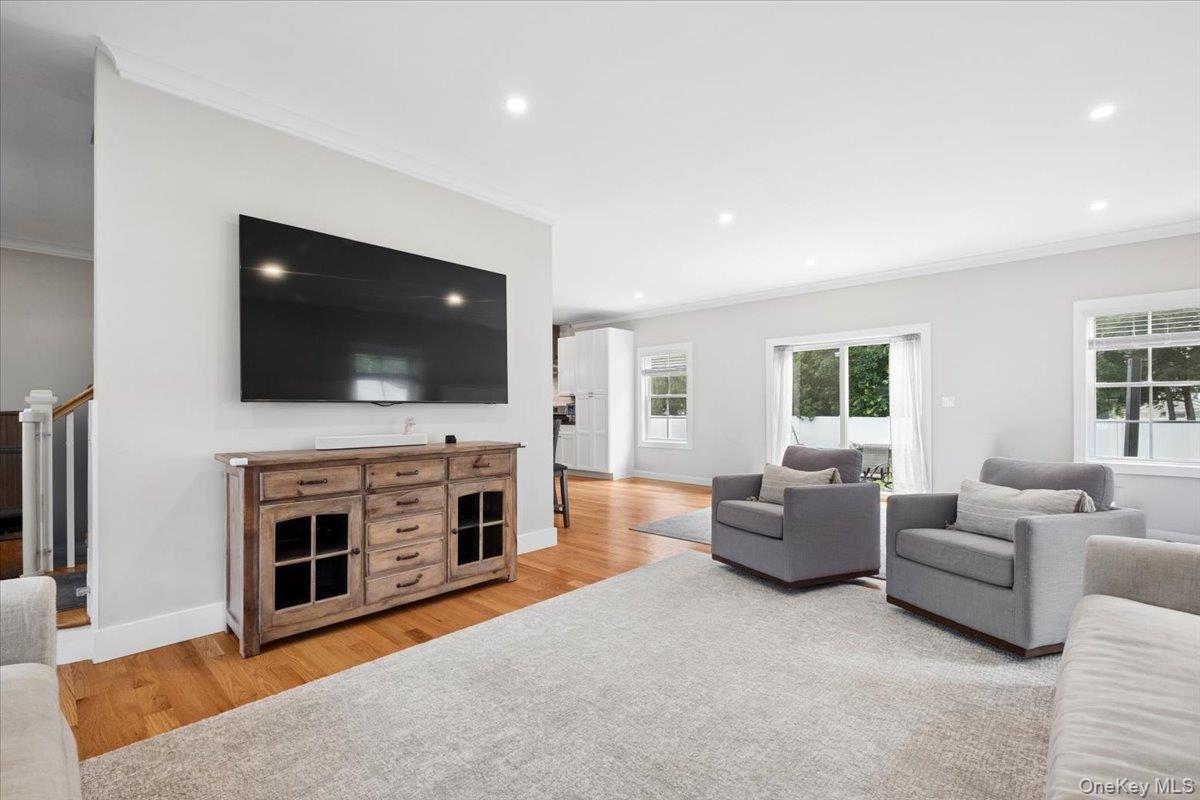 9 Beverly Road Property Photo 7