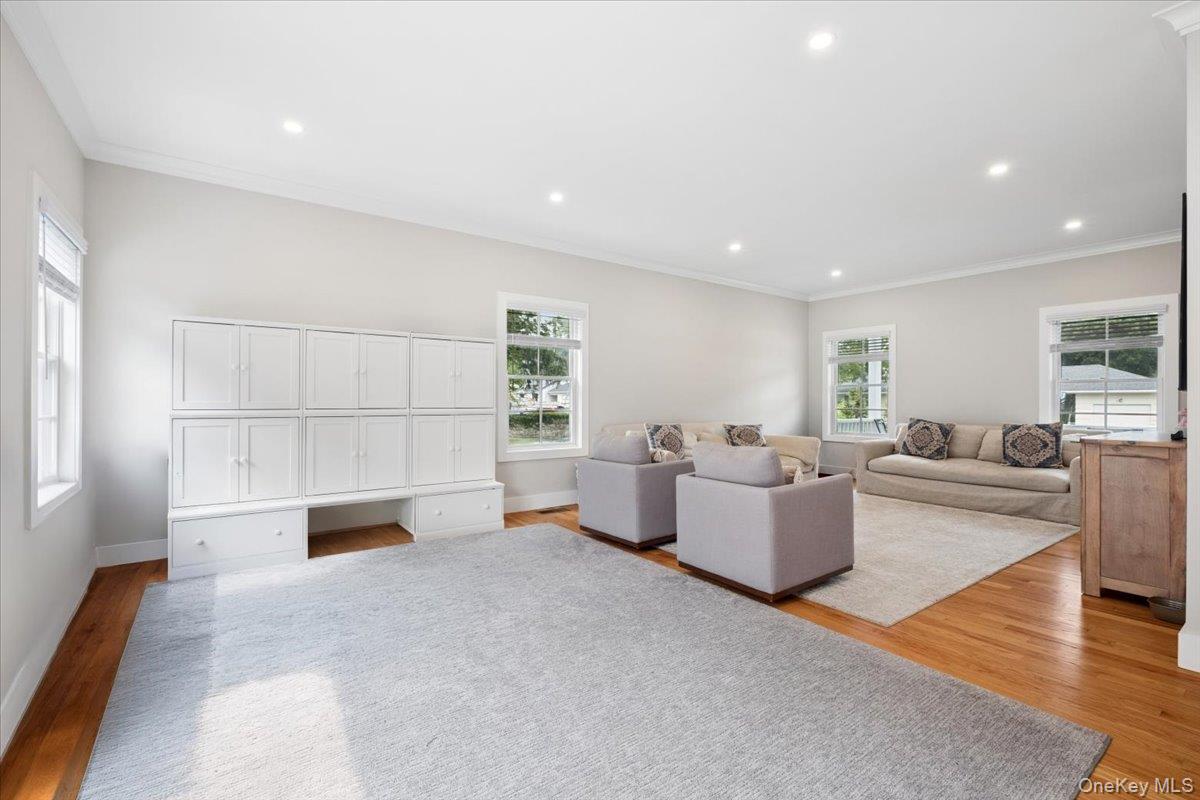 9 Beverly Road Property Photo 9