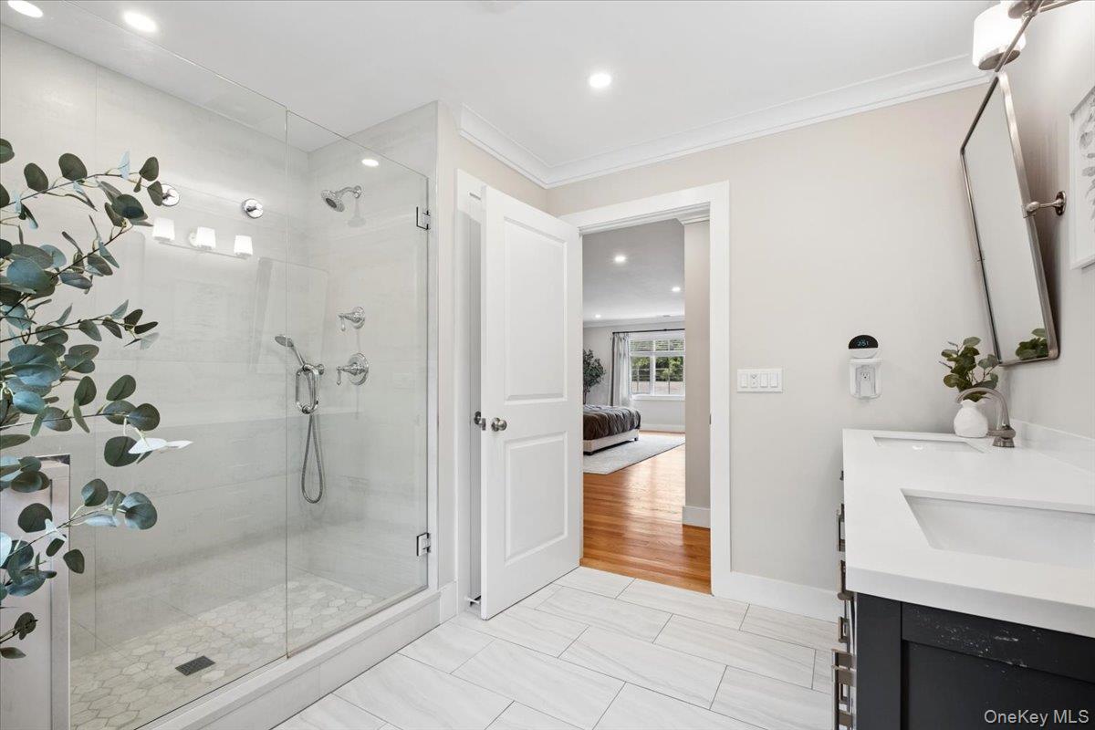 9 Beverly Road Property Photo 24