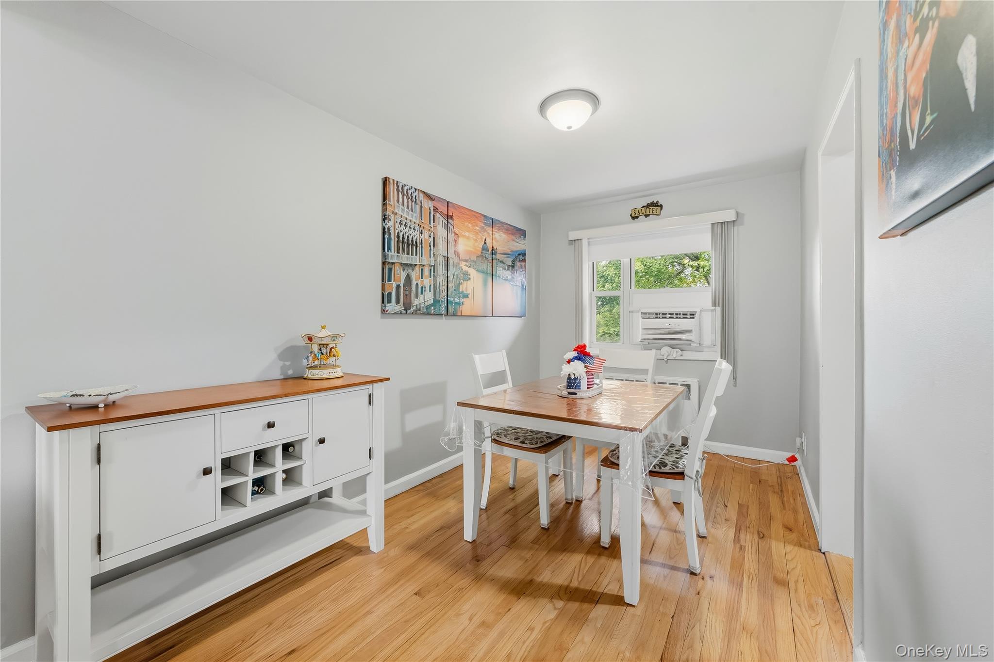 836 N Broadway 2d Property Photo 16