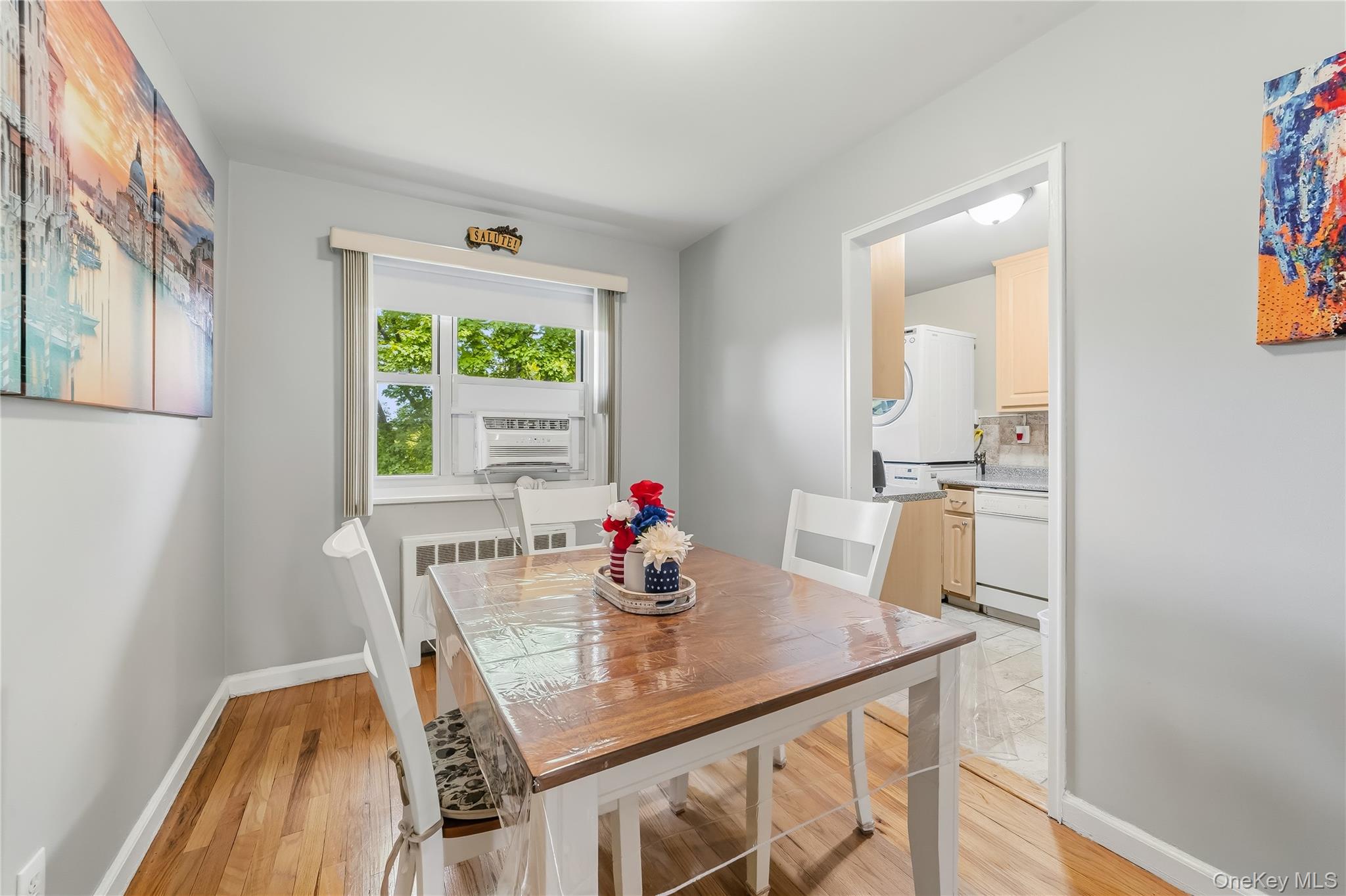 836 N Broadway 2d Property Photo 17