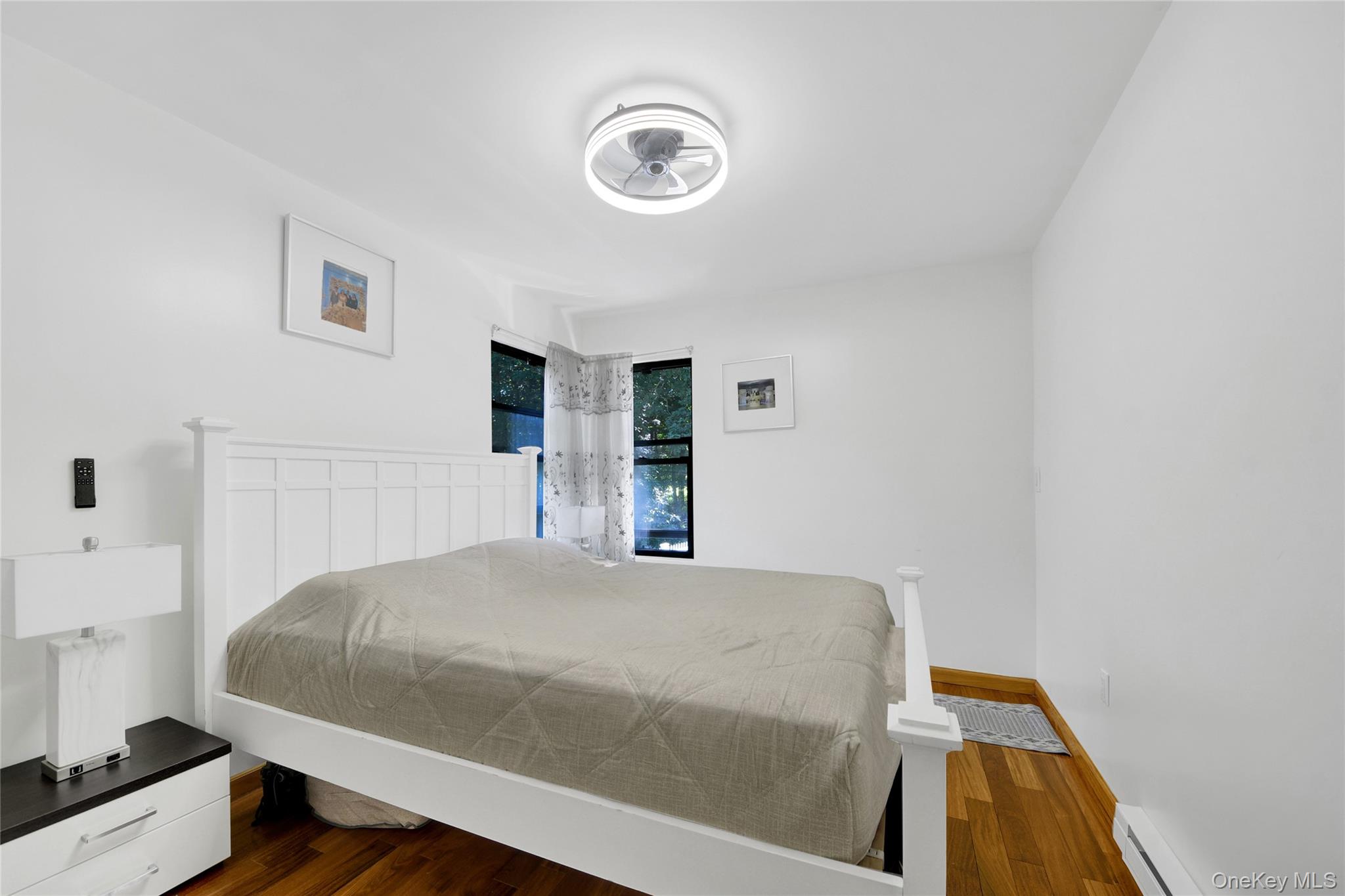 435 Birdsall Drive Property Photo 17