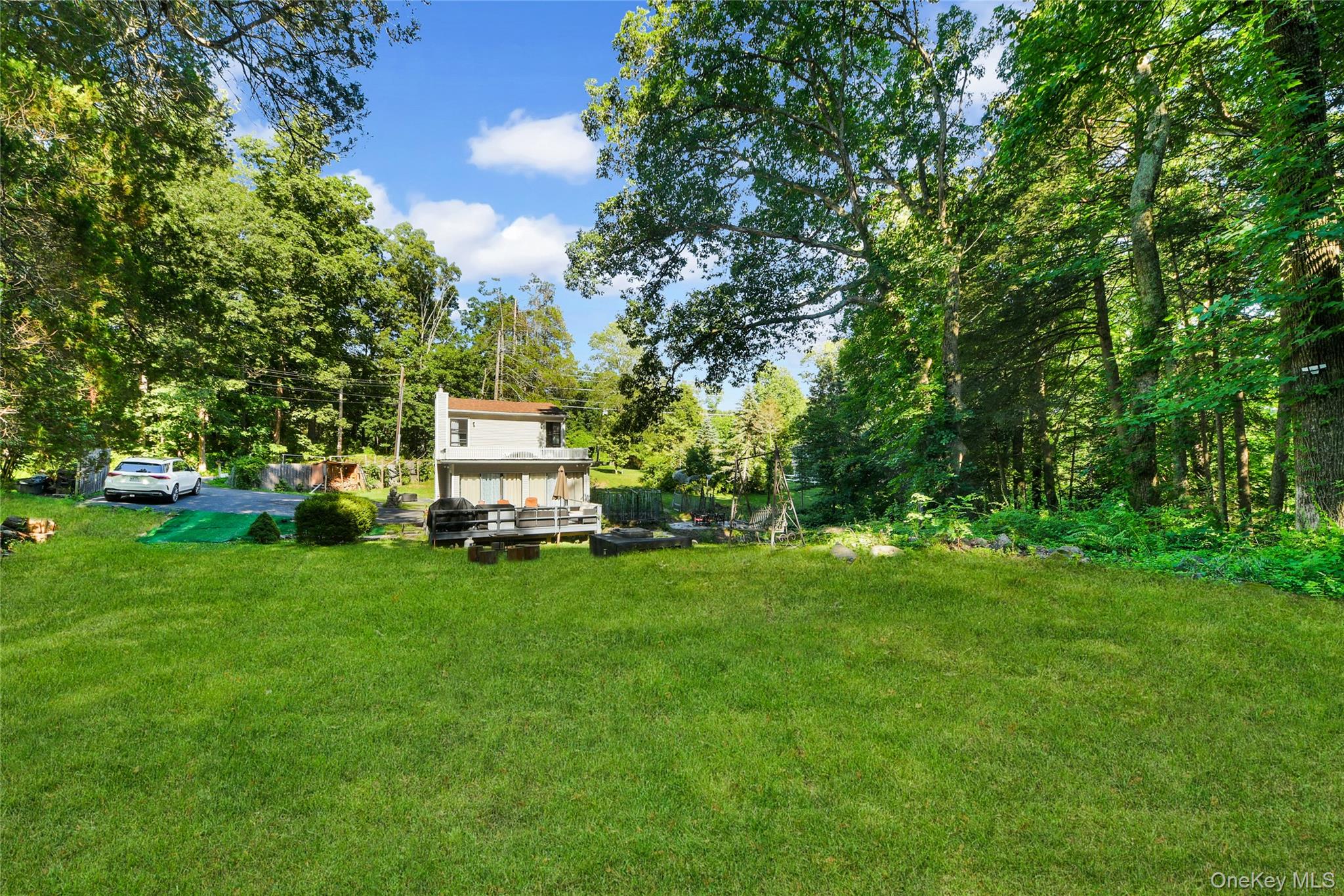 435 Birdsall Drive Property Photo 27