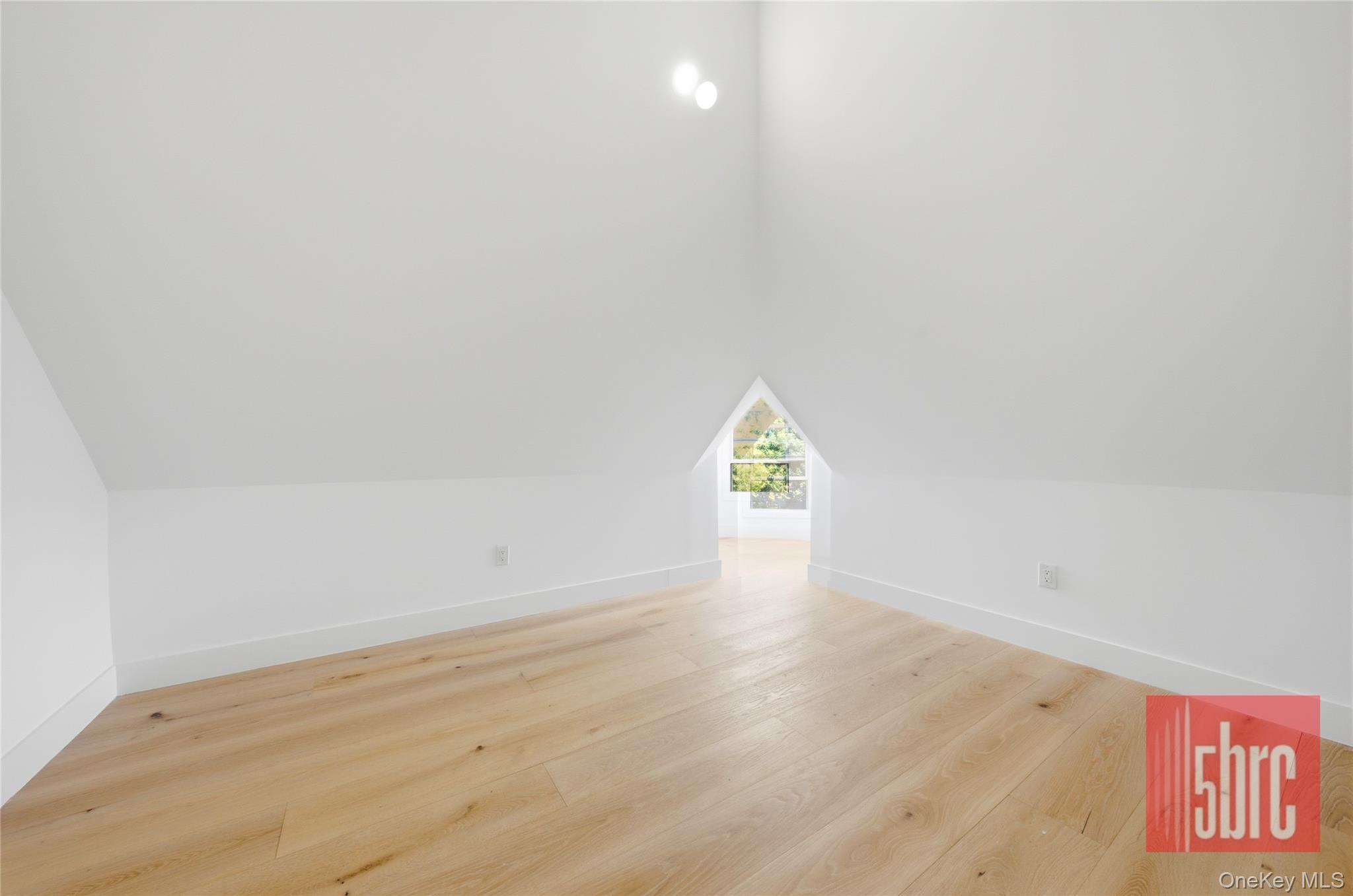1205 Beverley Road Property Photo 24