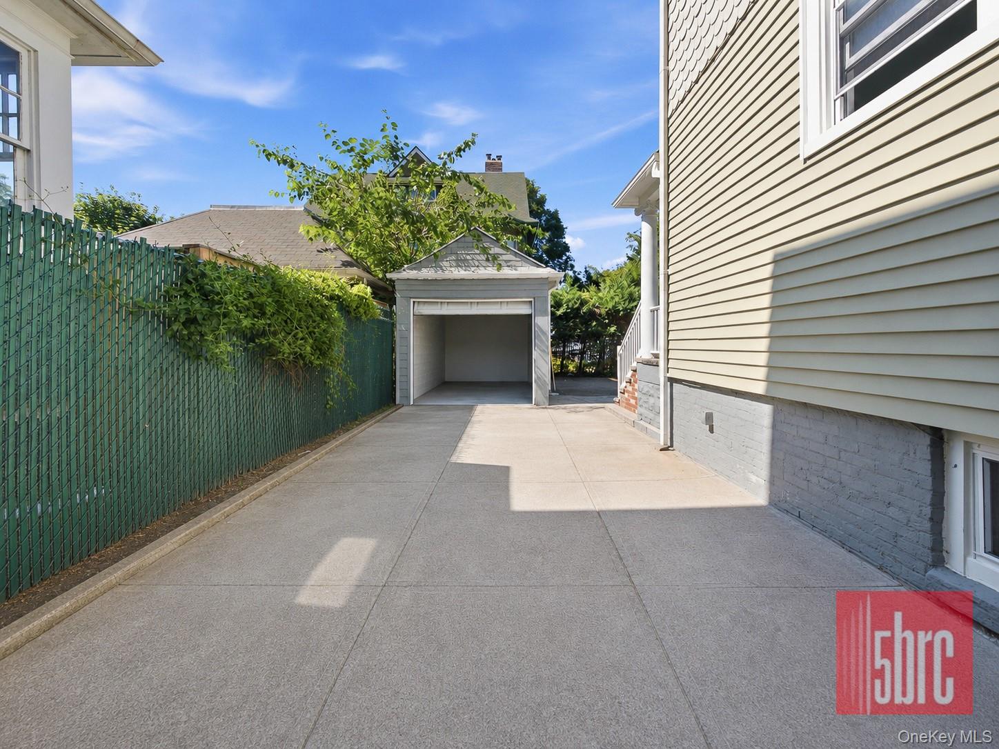 1205 Beverley Road Property Photo 41