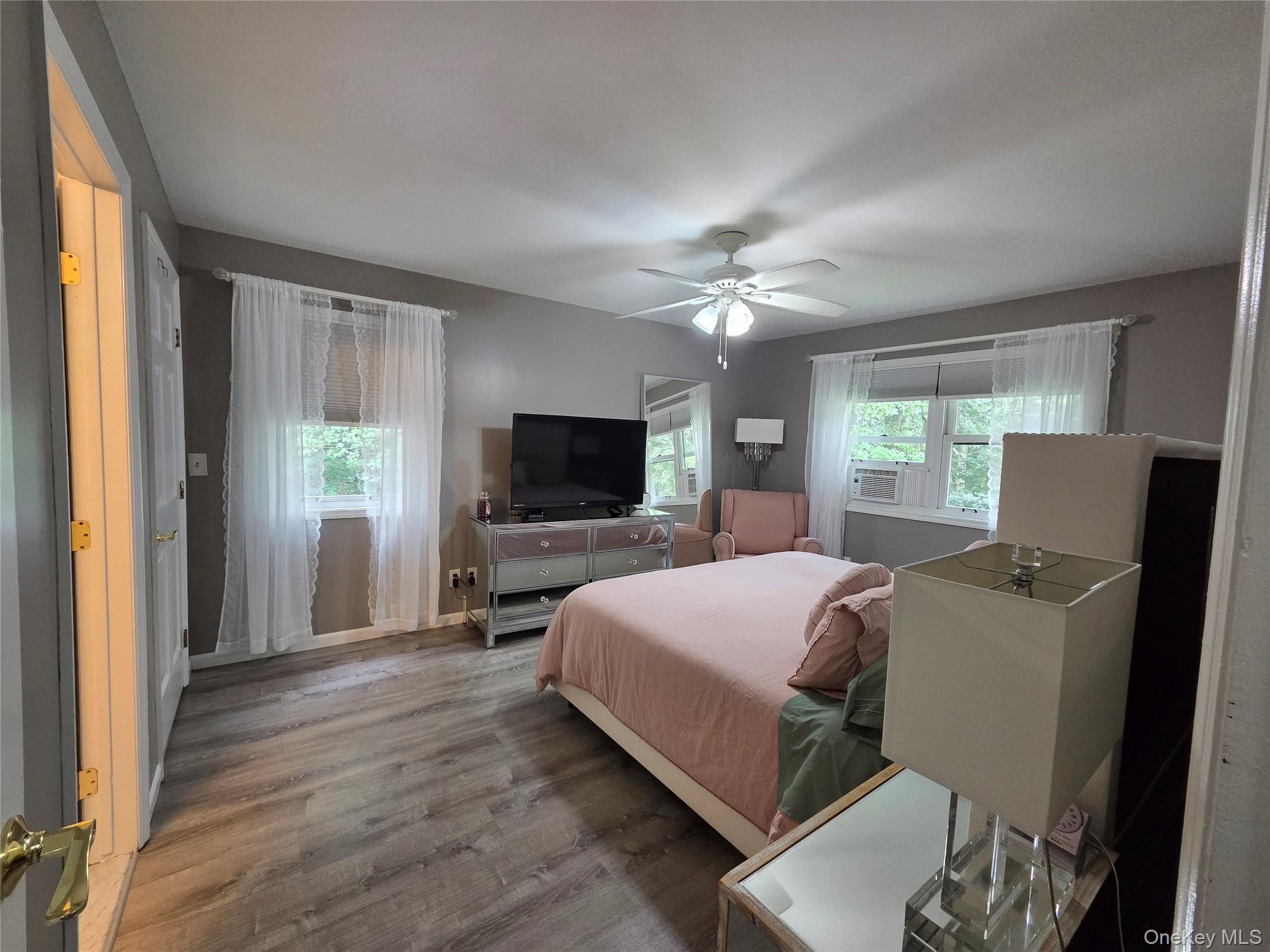 34 Greenshire Way Property Photo 4