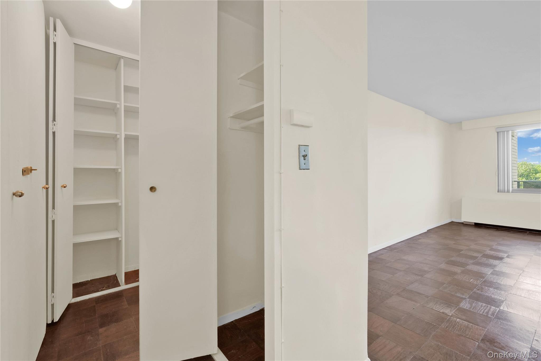 175-20 Wexford Terrace 10a Property Photo 12