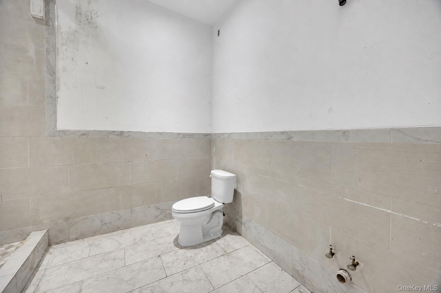 2108 Arthur Avenue Property Photo 29