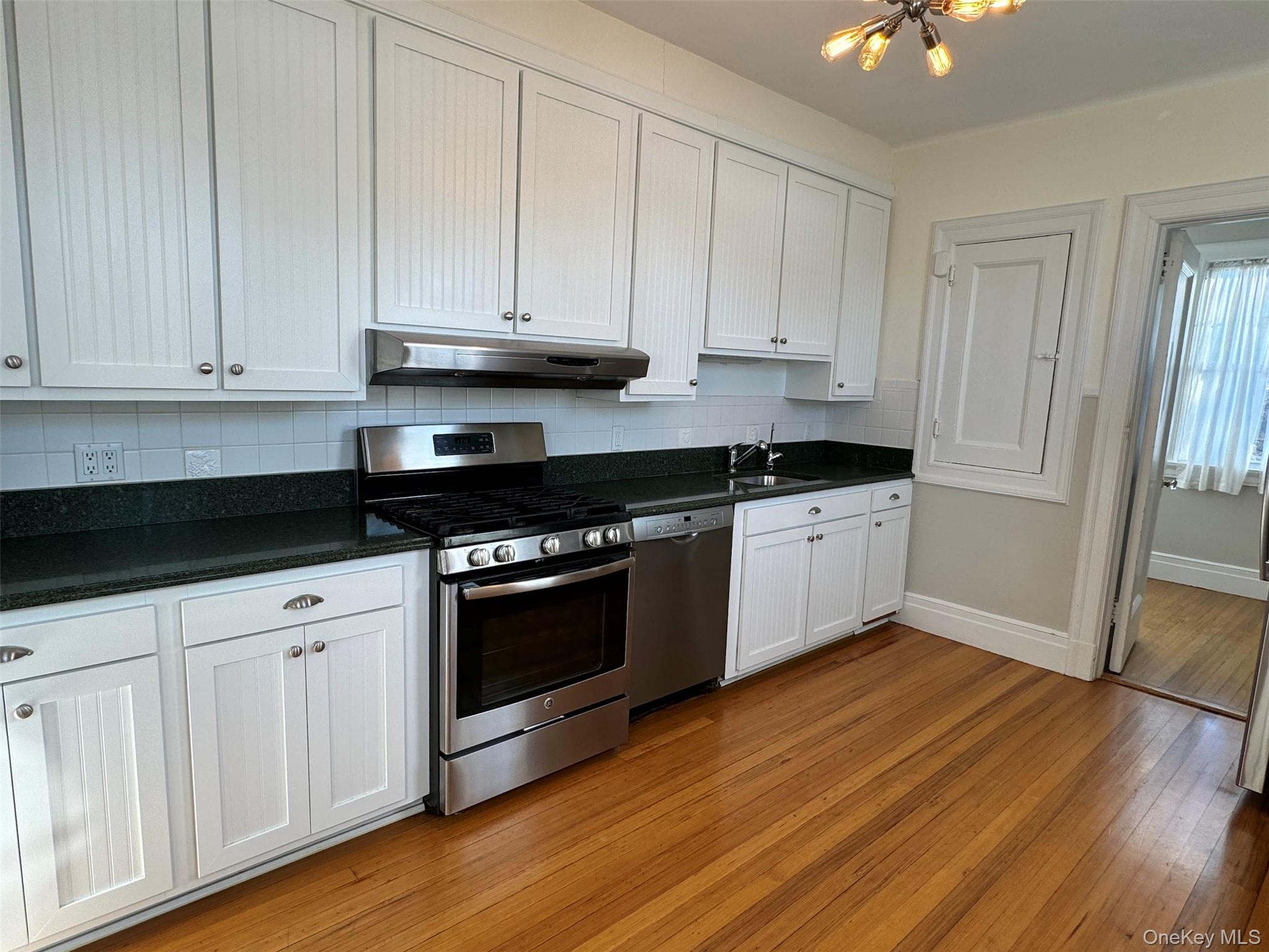 330 3rd Avenue Property Photo 4