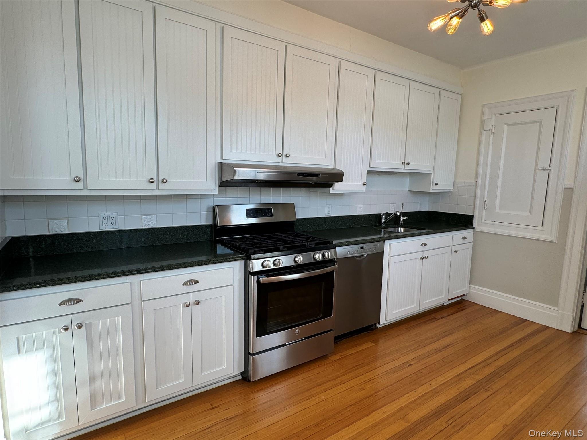 330 3rd Avenue Property Photo 5