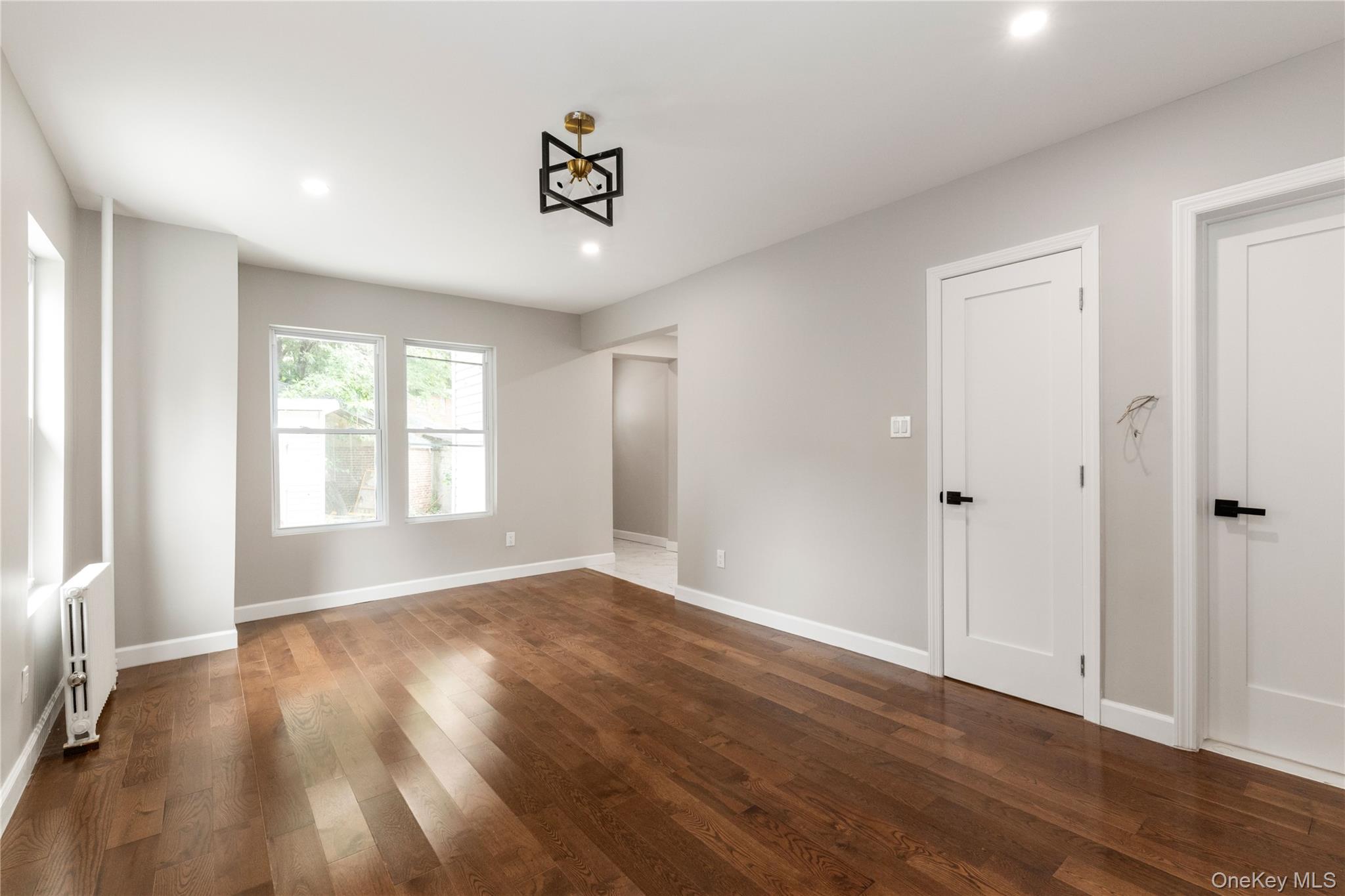8492 Homelawn Street Property Photo 7