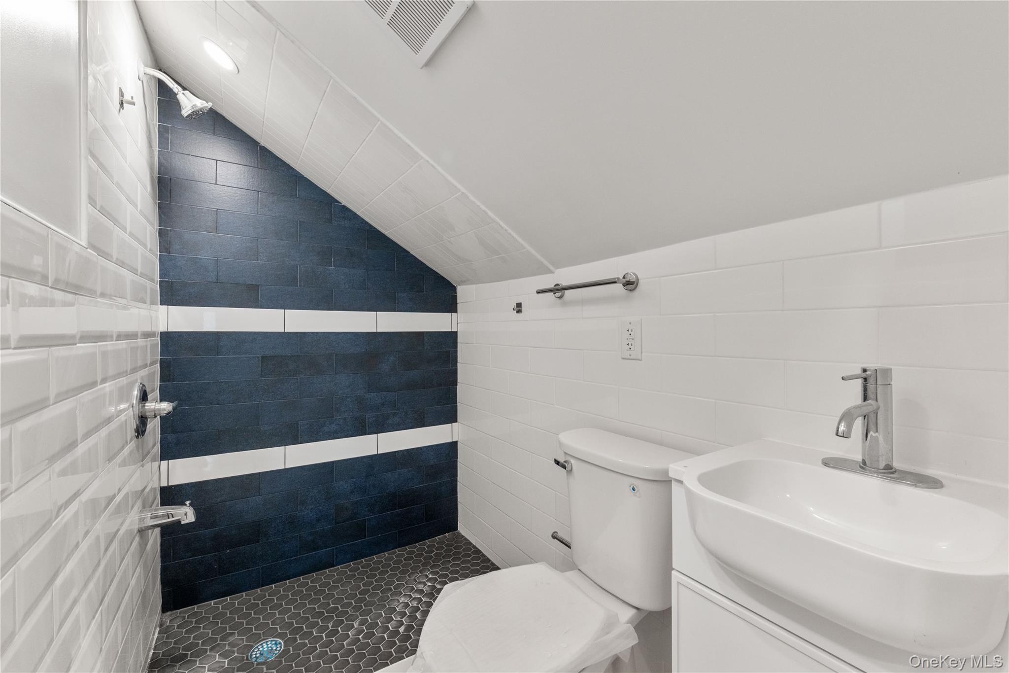 8492 Homelawn Street Property Photo 16