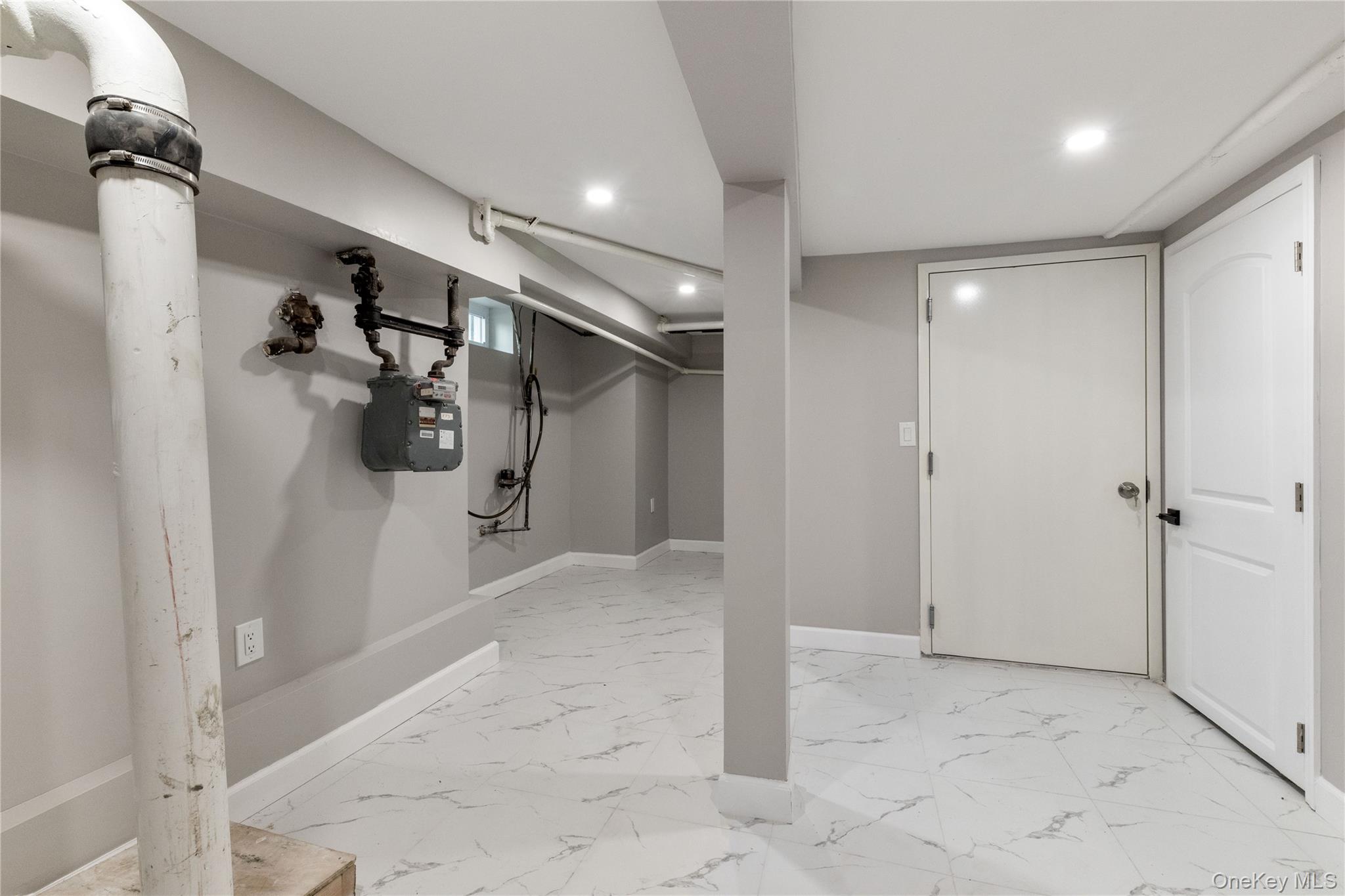 8492 Homelawn Street Property Photo 20