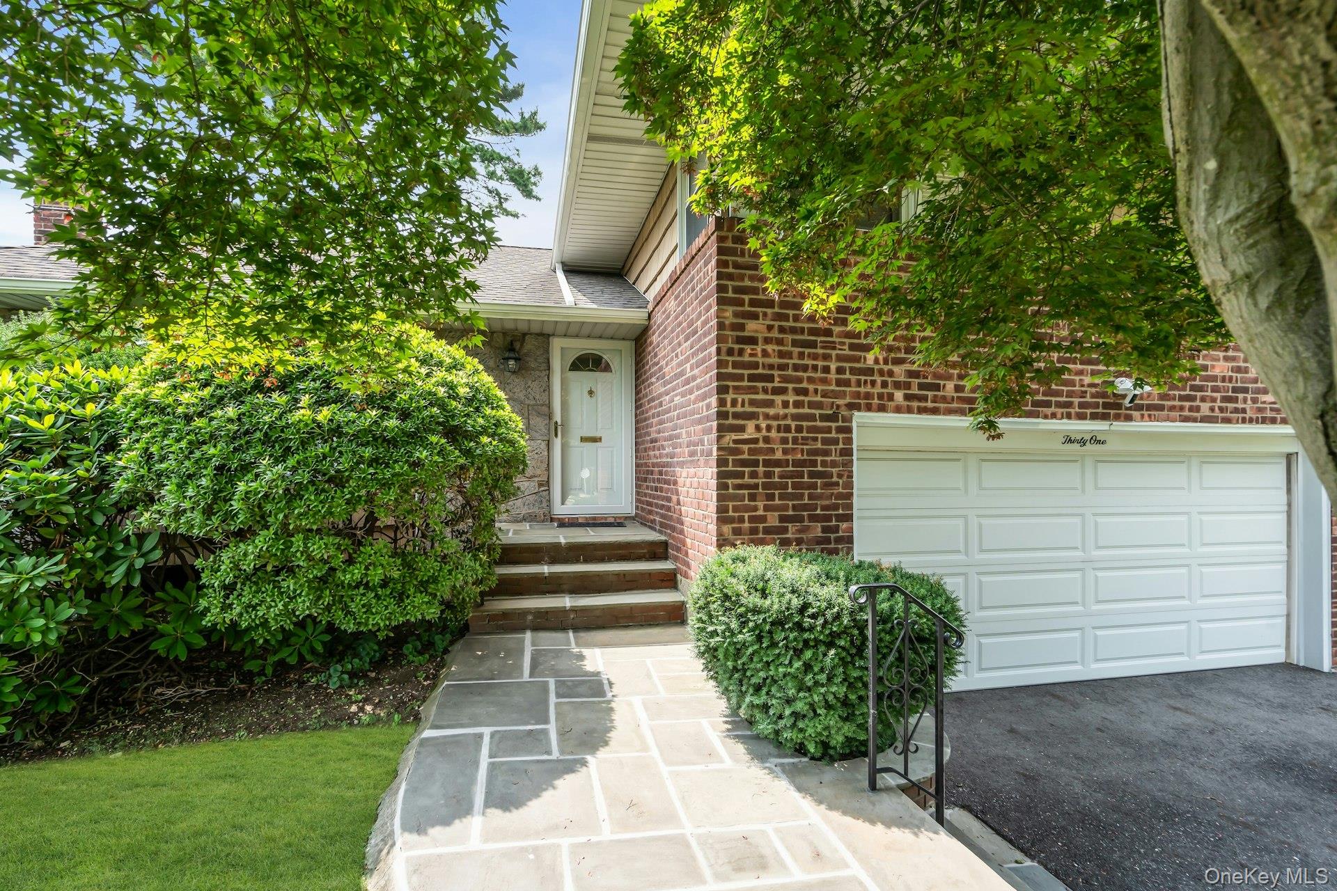 31 Bellwood Drive Property Photo 4