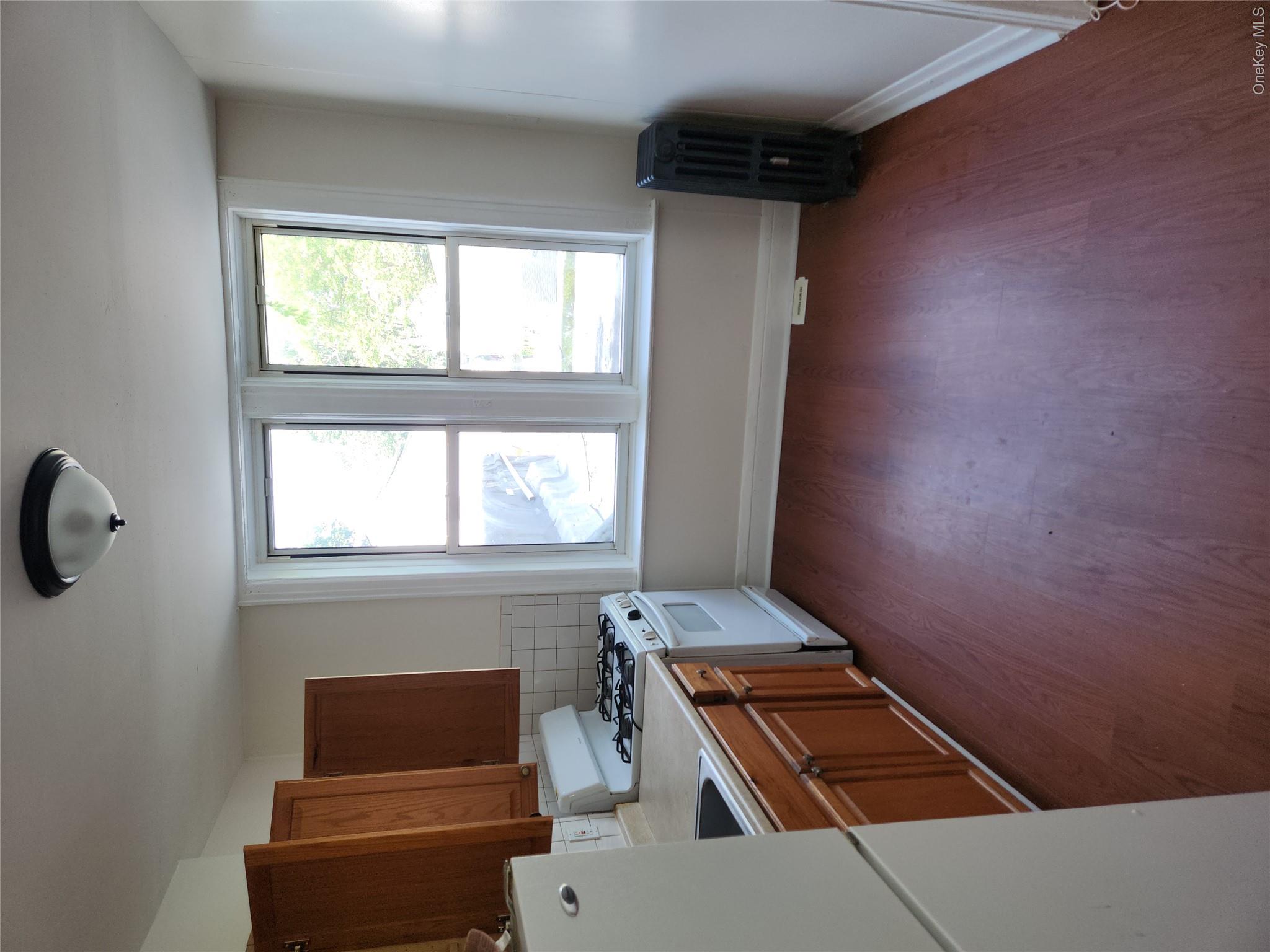 116-48 Sutphin Boulevard 2 Property Photo 2