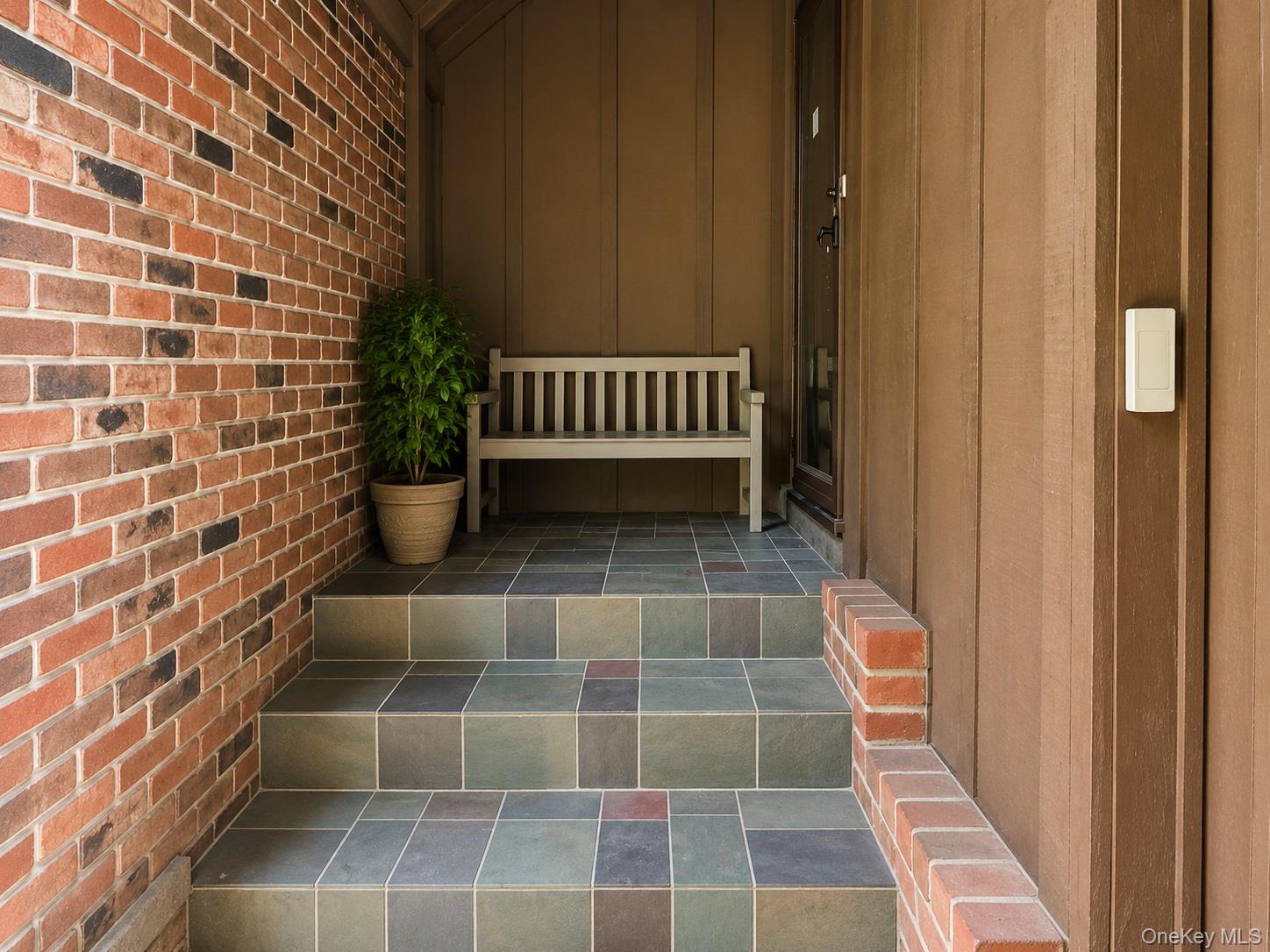 10 Melia Way Property Photo 2
