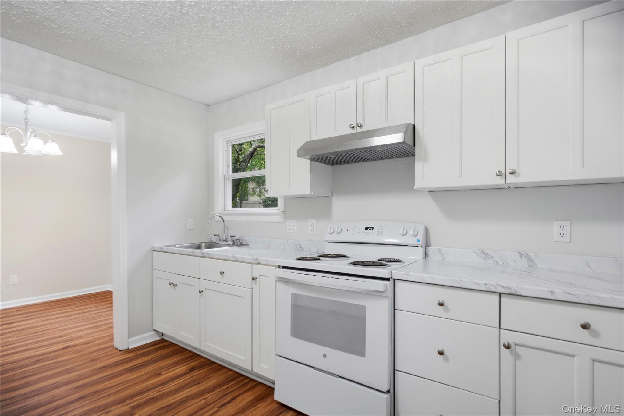 3 Aspen Road Property Photo 4