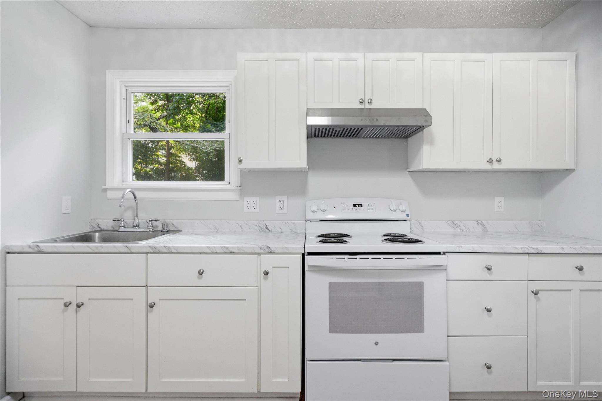 3 Aspen Road Property Photo 8