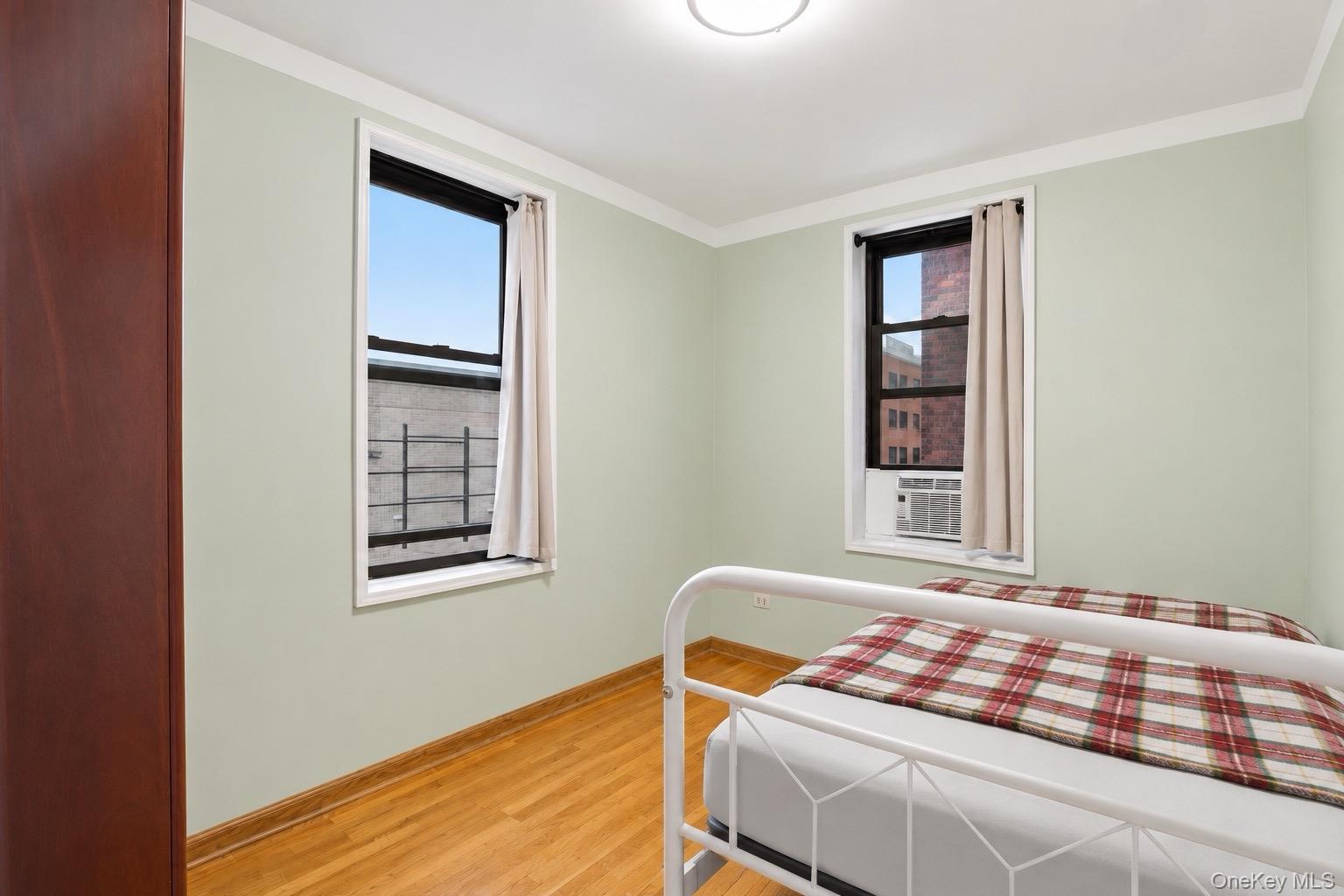 84-31 Van Wyck Expressway 2b Property Photo 7