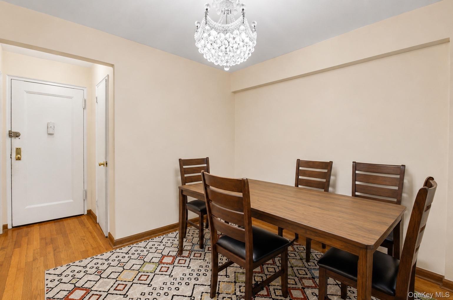 84-31 Van Wyck Expressway 2b Property Photo 11