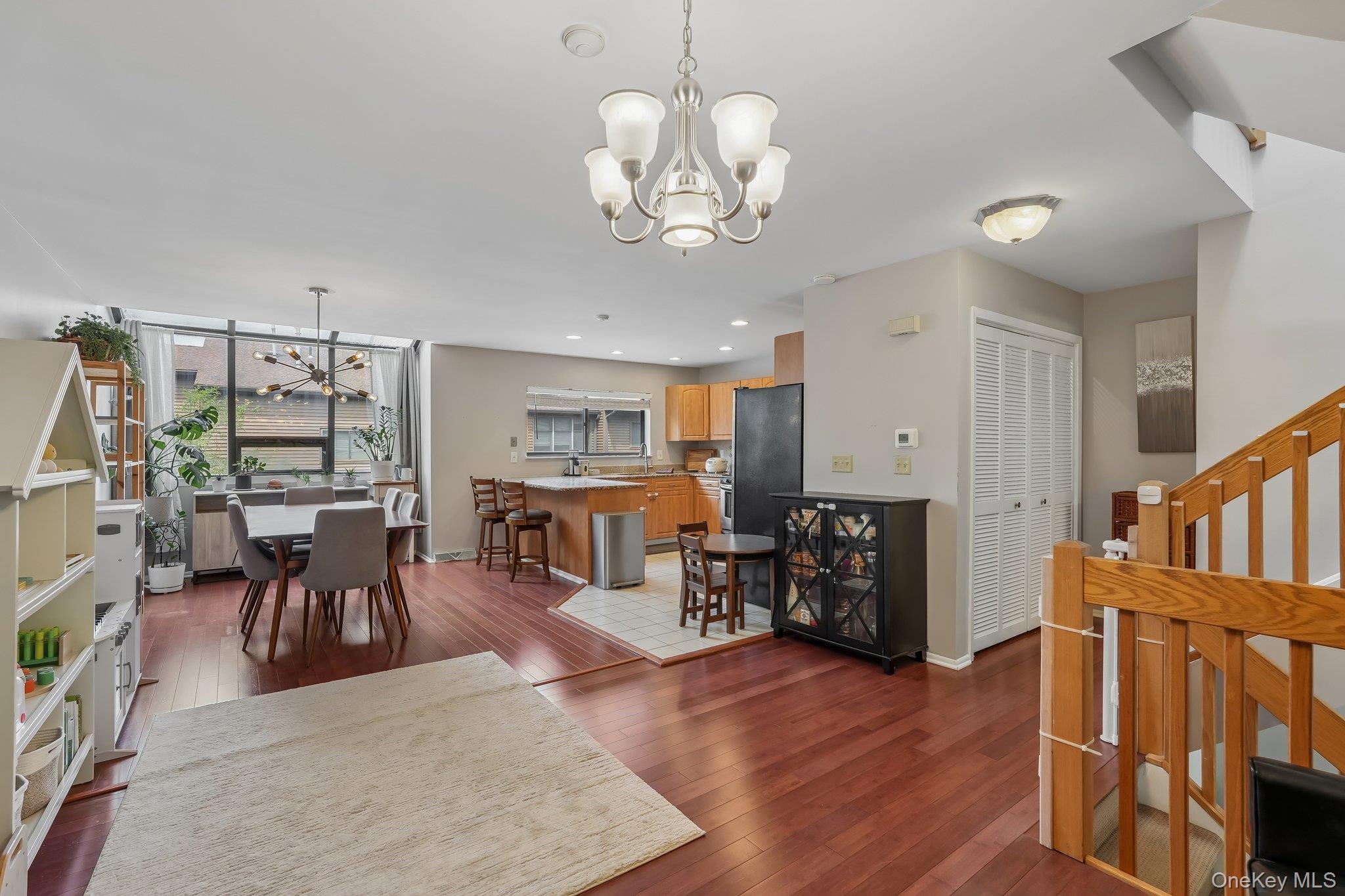 42 Tulip Court Property Photo 11