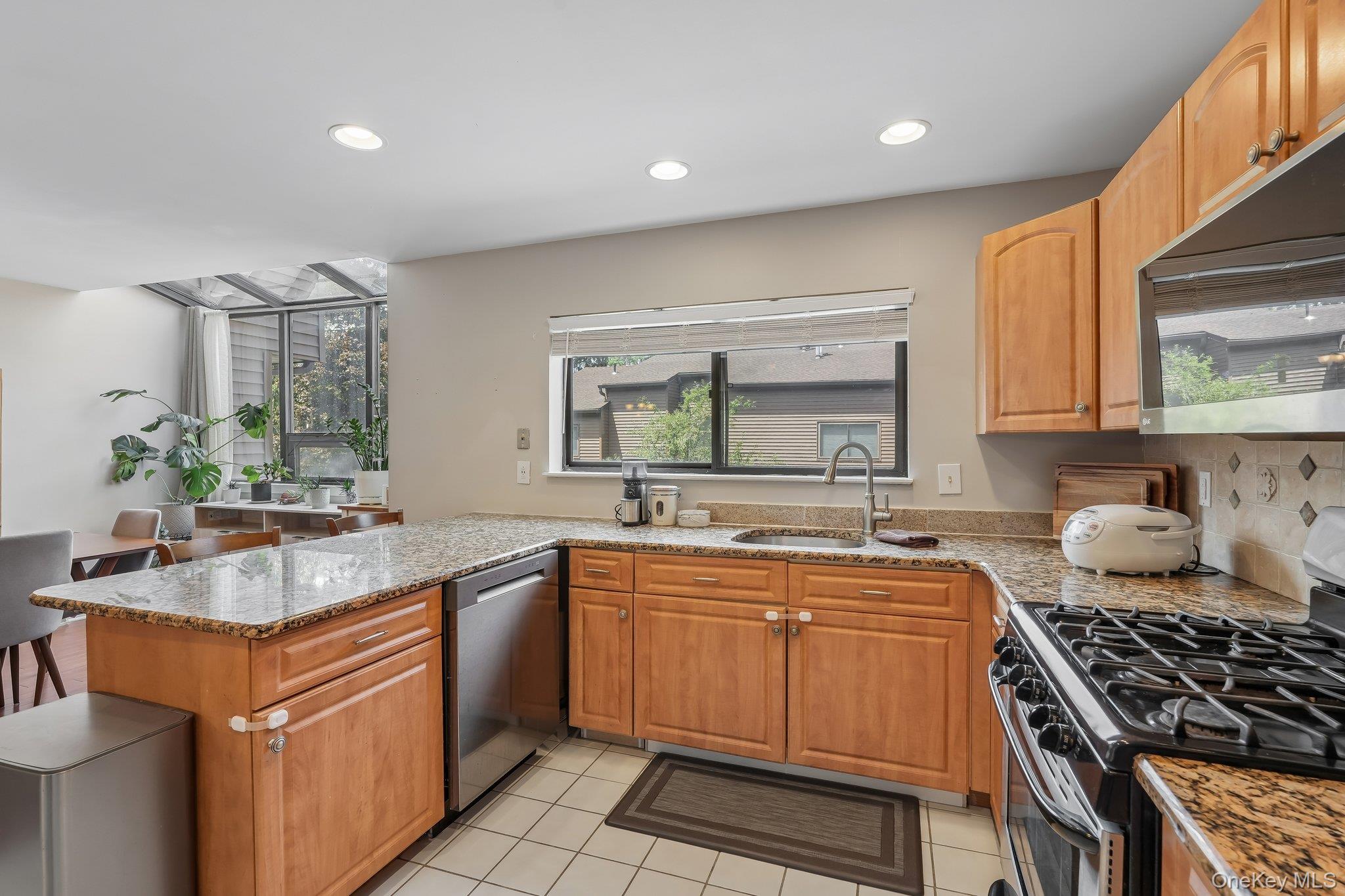 42 Tulip Court Property Photo 21