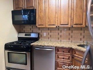 1069 Fenwood Drive 1 Property Photo 5