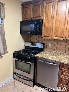 1069 Fenwood Drive 1 Property Photo 6