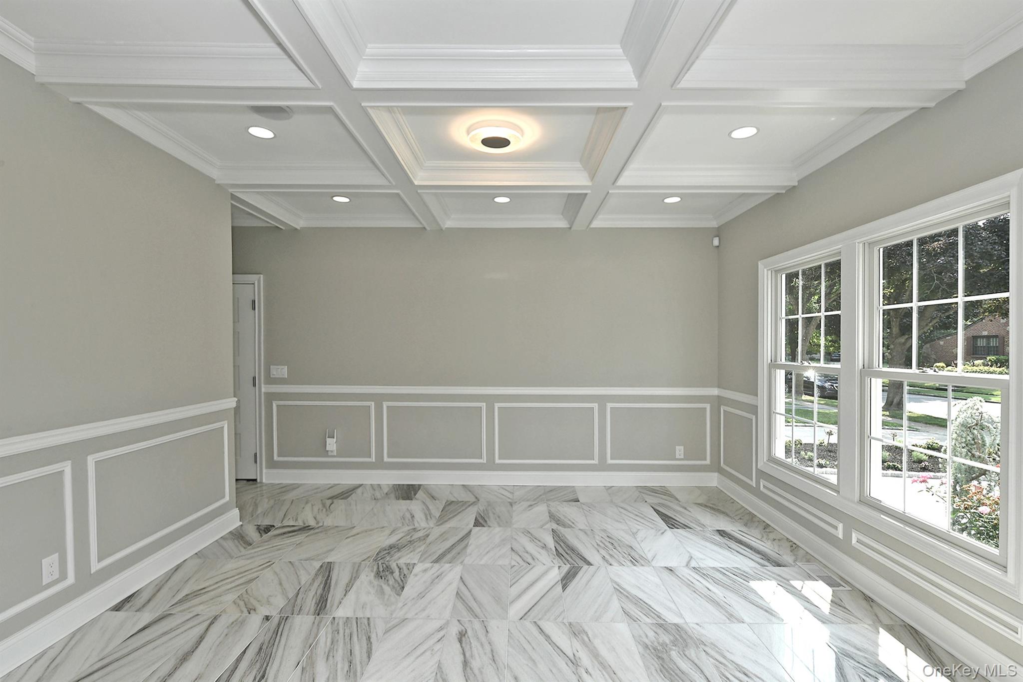 127 Vanderbilt Avenue Property Photo 7