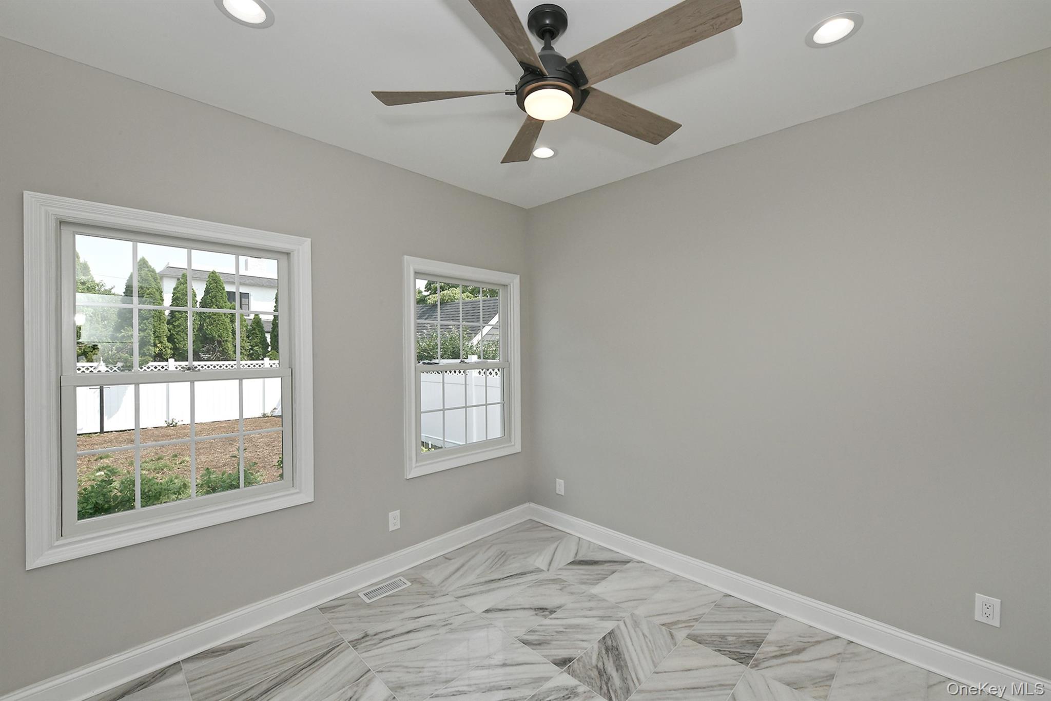 127 Vanderbilt Avenue Property Photo 21