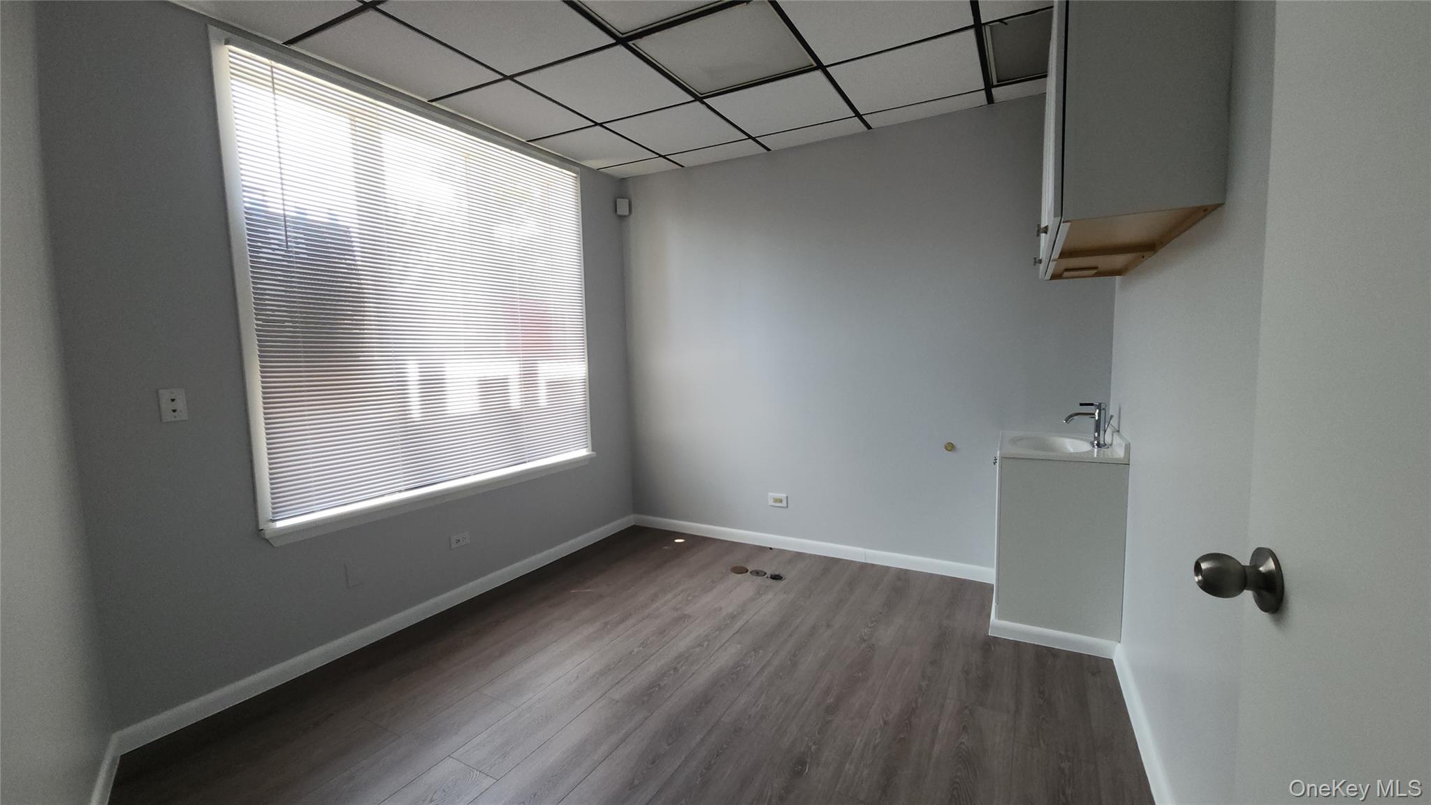 5968 Grand Avenue Property Photo 7