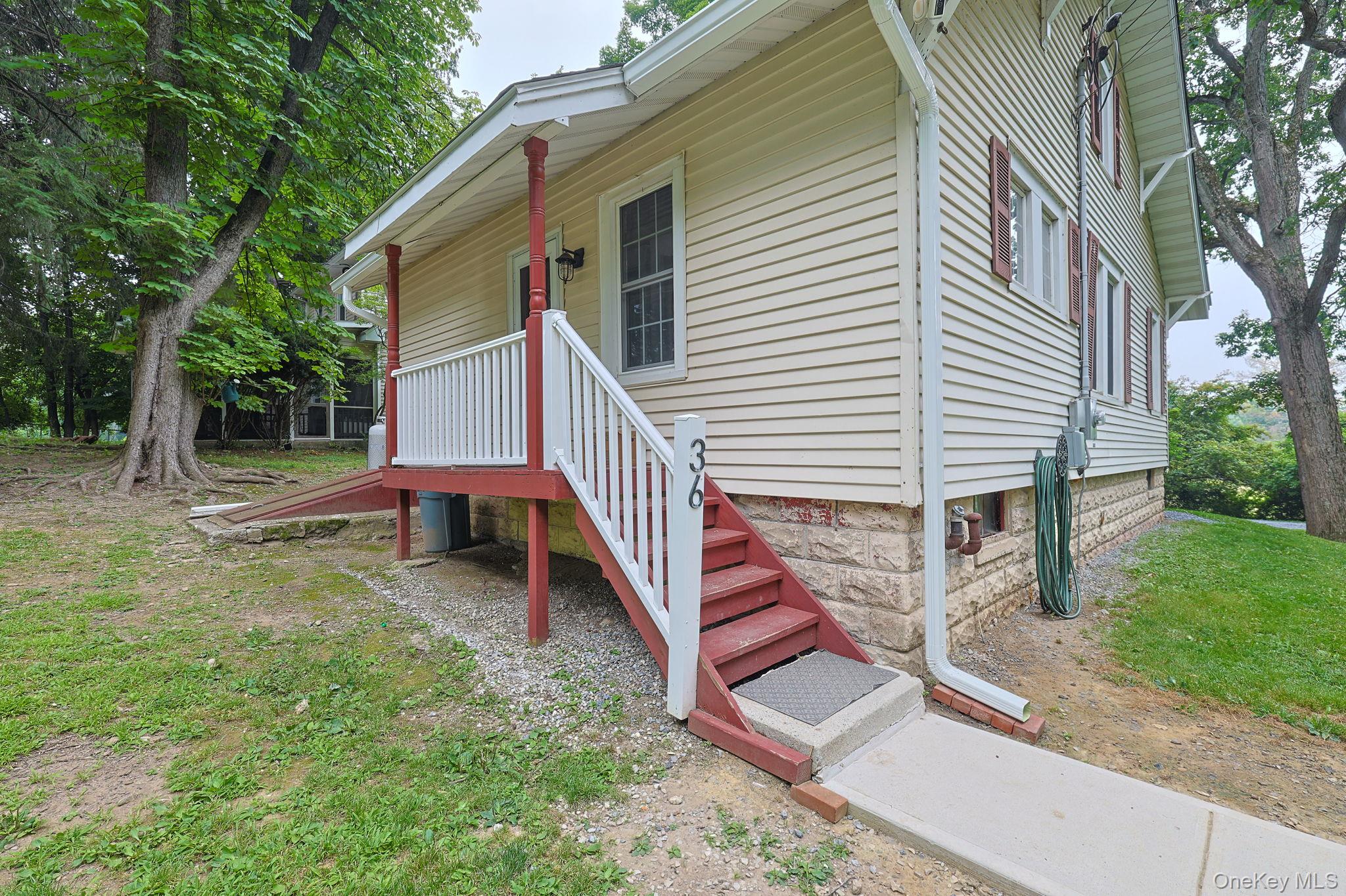 36 Evergreen Avenue Property Photo 28