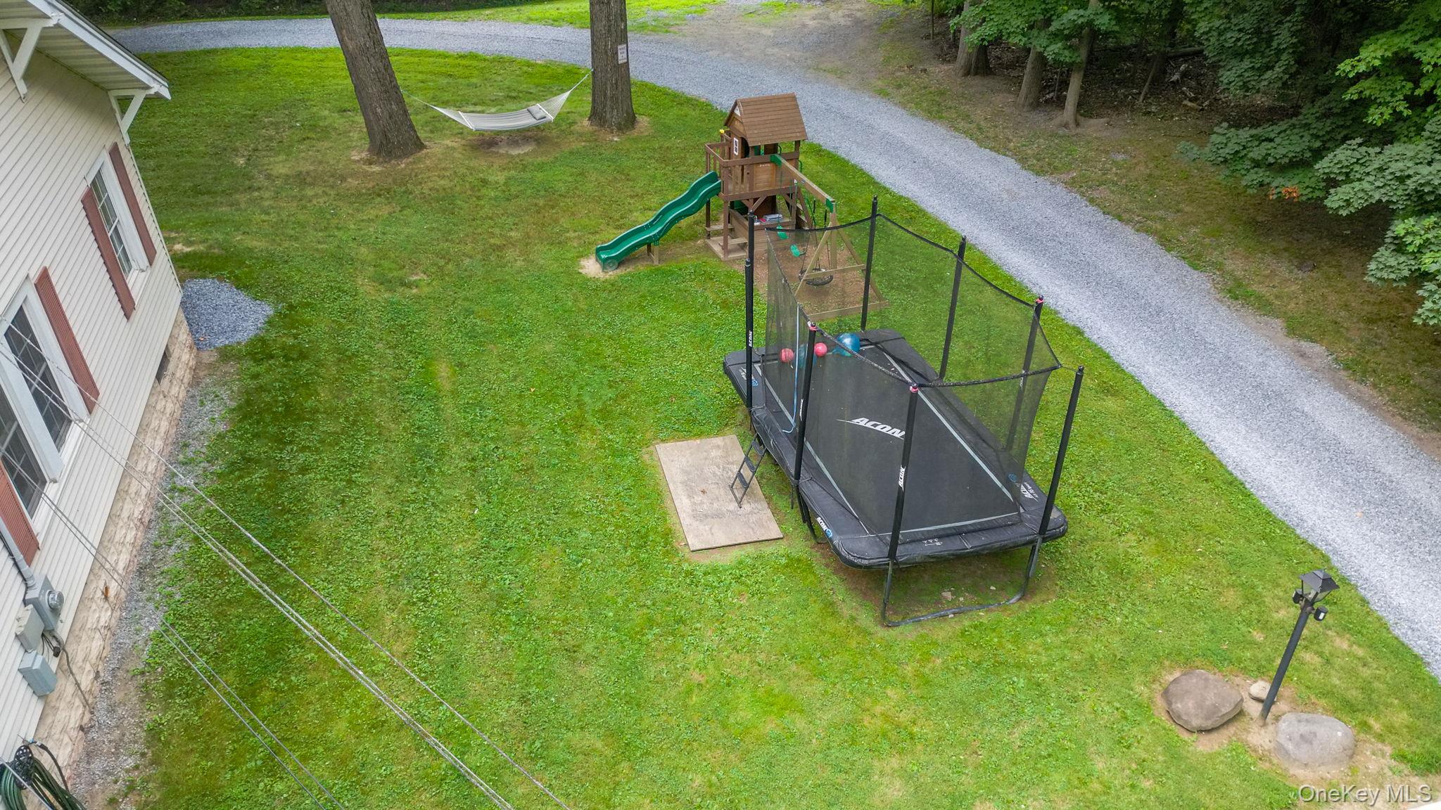 36 Evergreen Avenue Property Photo 29