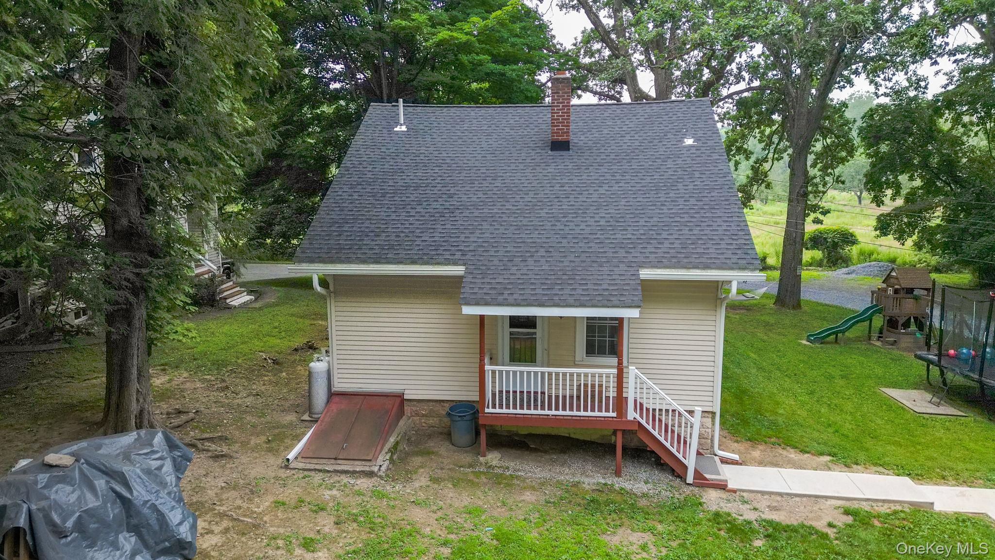 36 Evergreen Avenue Property Photo 30