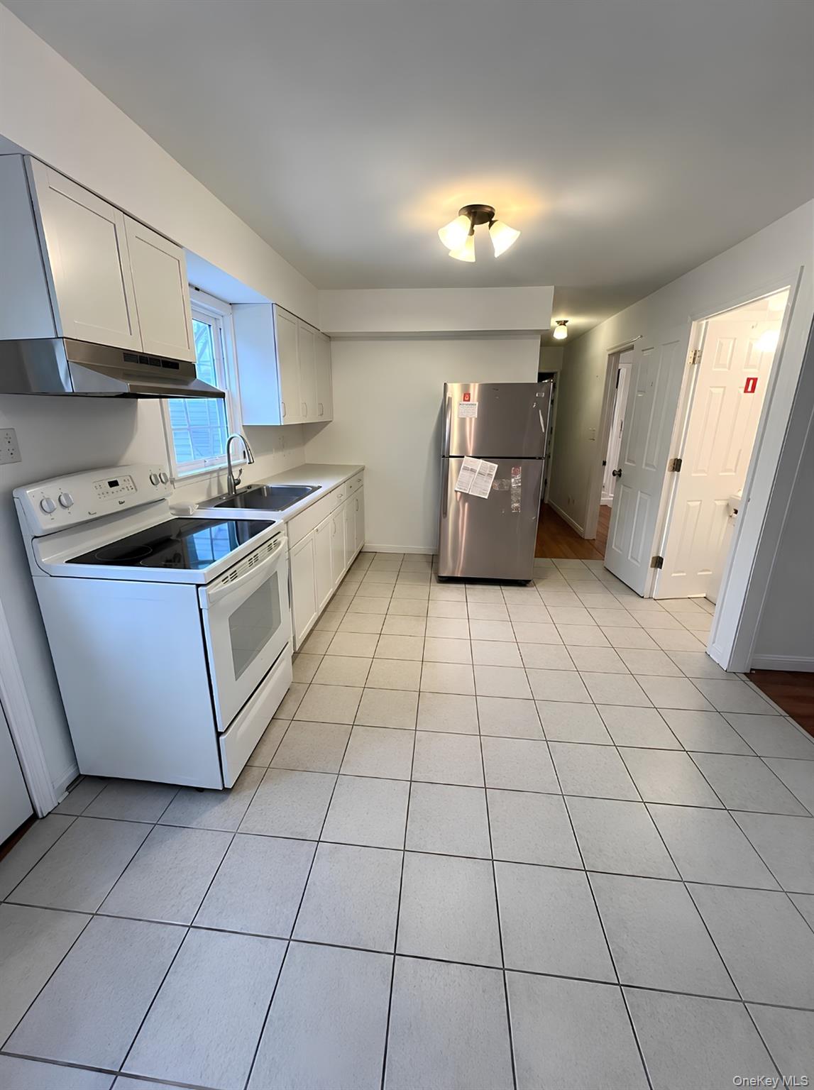 21 Walnut Avenue Property Photo 9