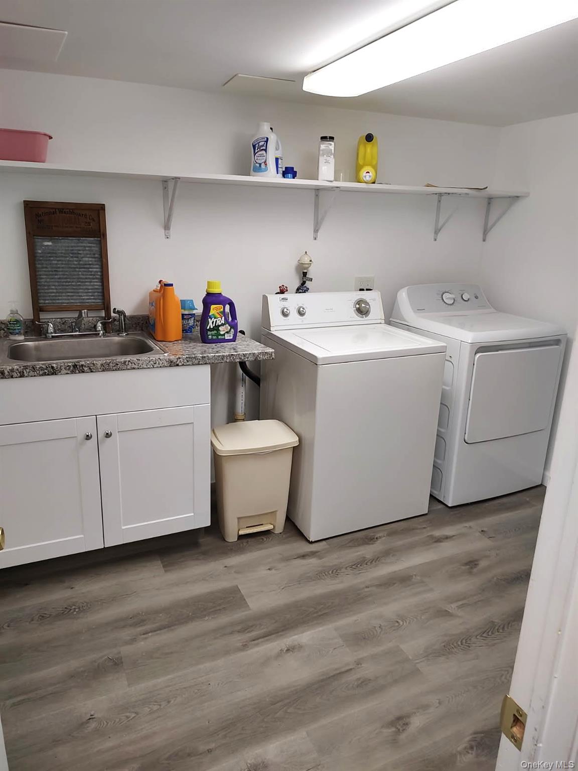 187 Raff Avenue Property Photo 16