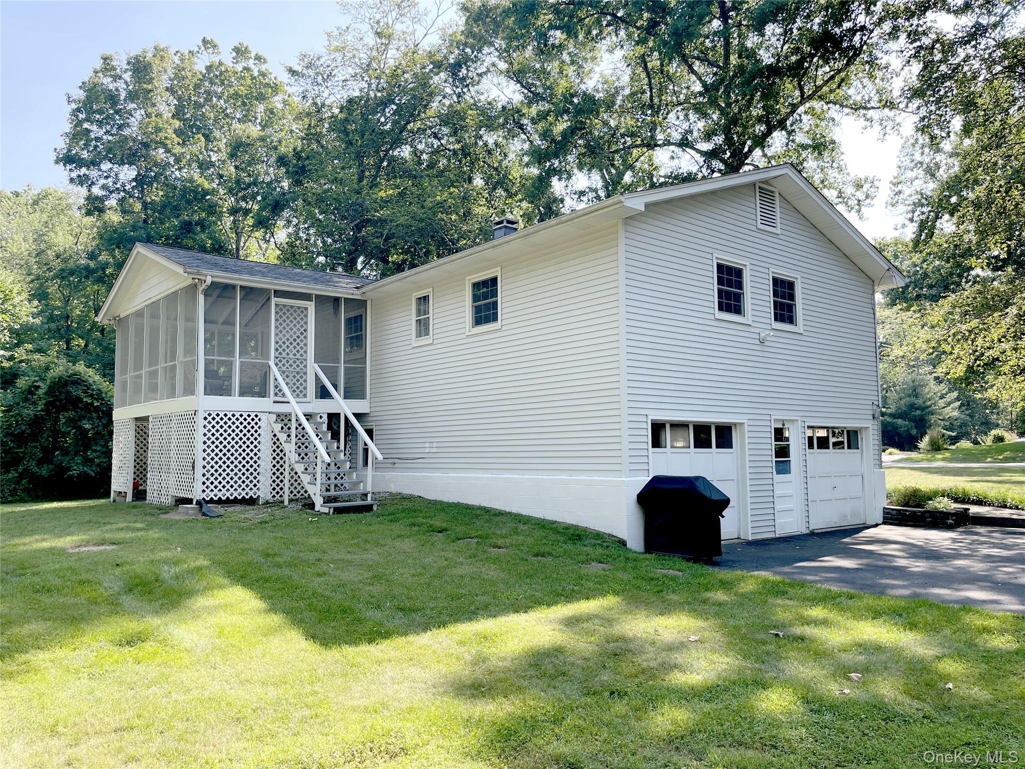 43 Julie Drive Property Photo 3