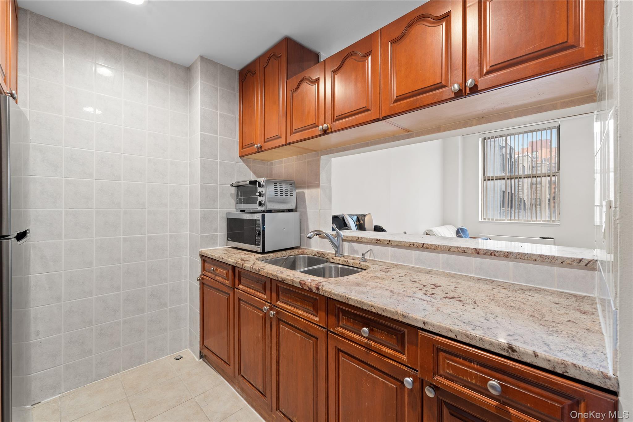 80 Elizabeth Street 2k Property Photo 6