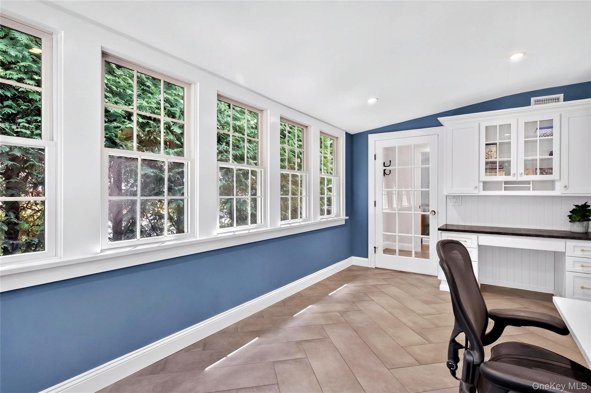 165 Brook Street Property Photo 19