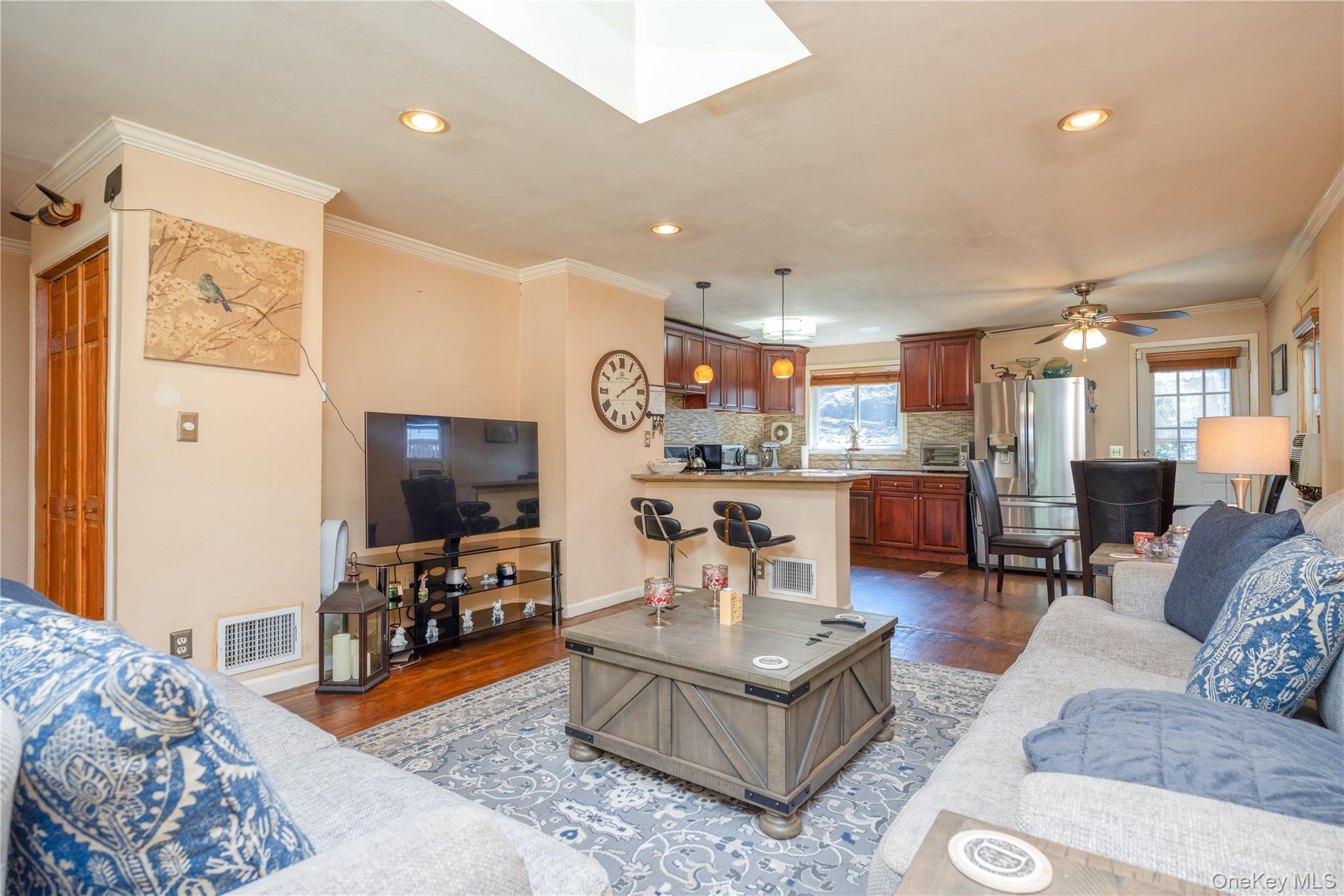 458 Midland Avenue Property Photo 16