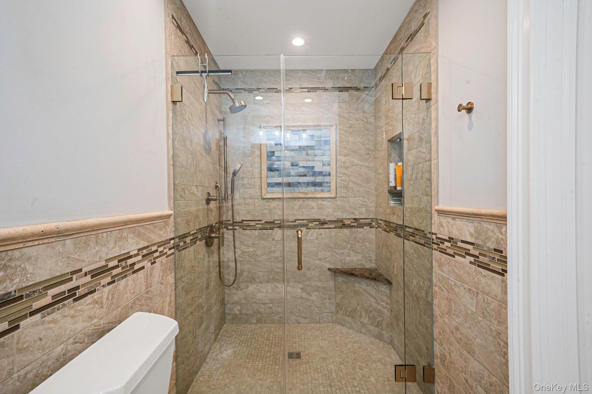 77 Shore Road Property Photo 20