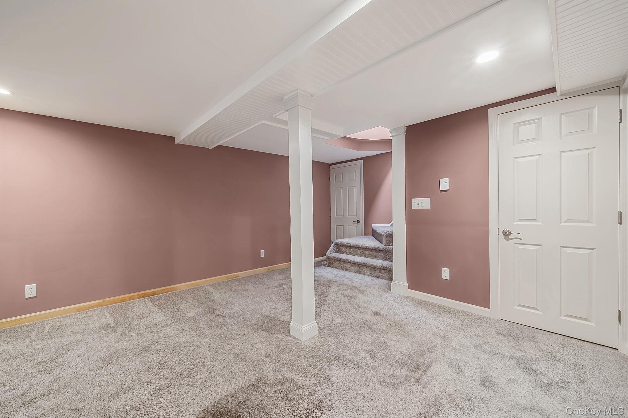 77 Shore Road Property Photo 27