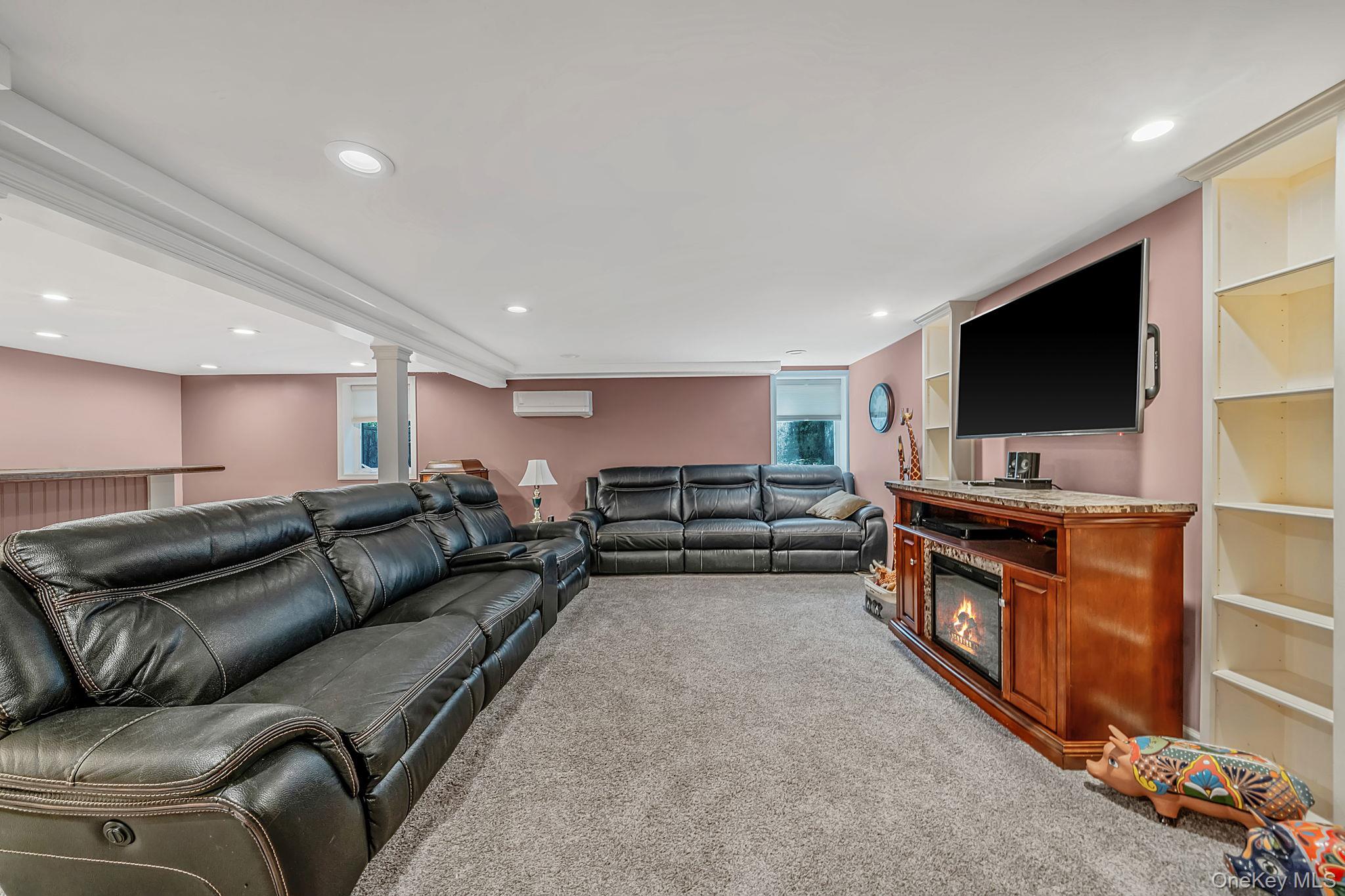 77 Shore Road Property Photo 28