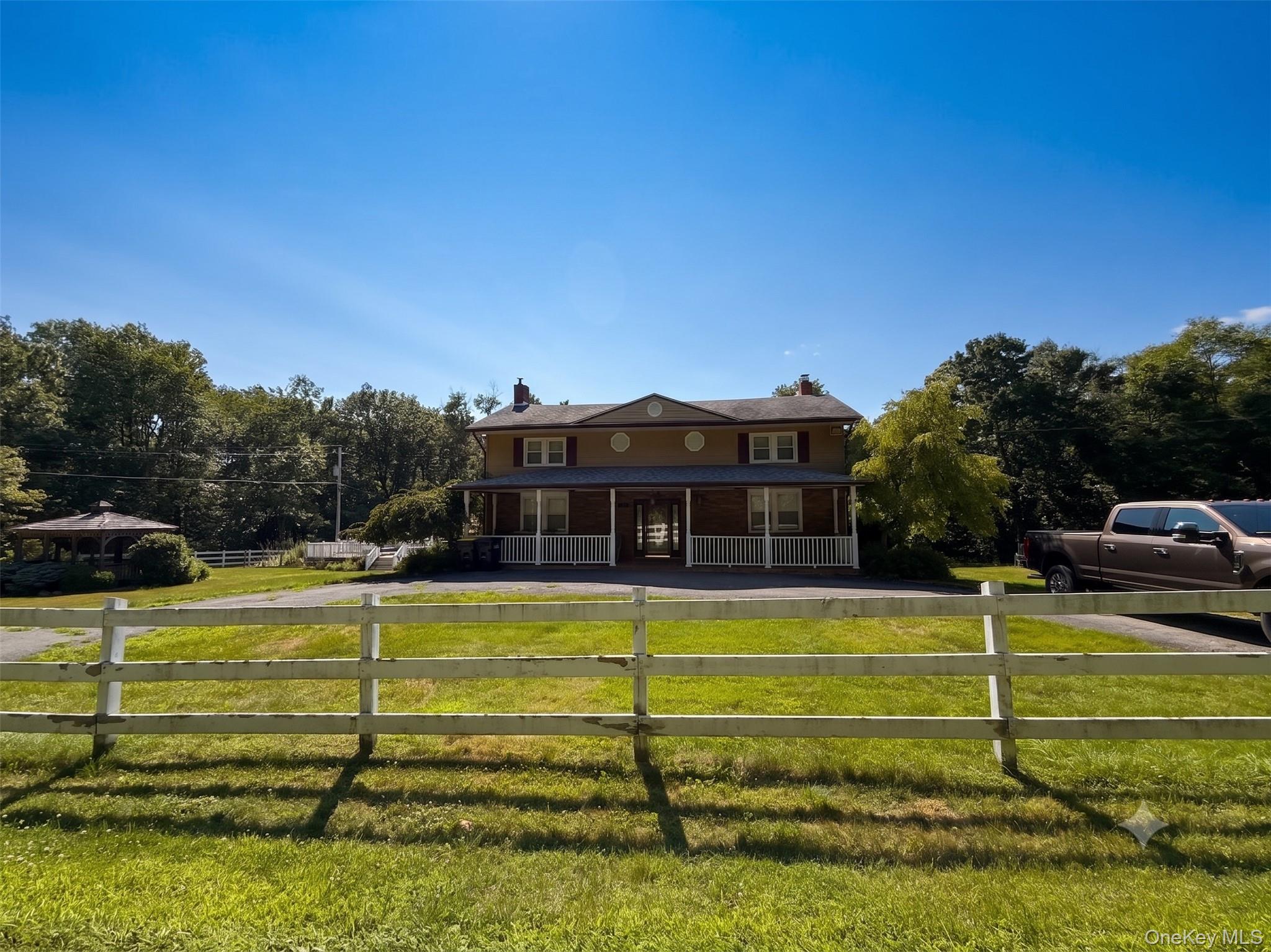 180 Harris Road Property Photo 2