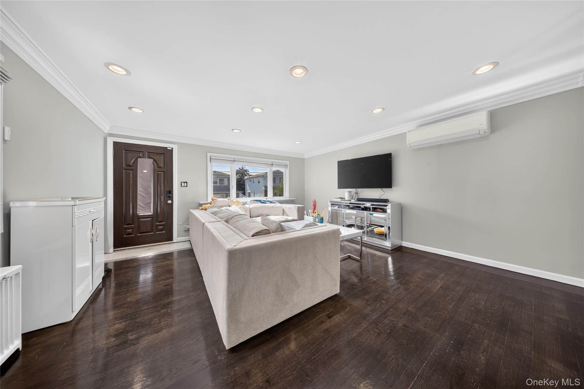 41 Catherine Avenue Property Photo 2