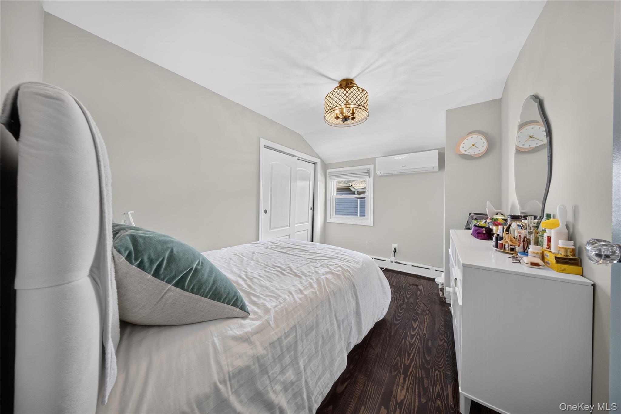 41 Catherine Avenue Property Photo 8